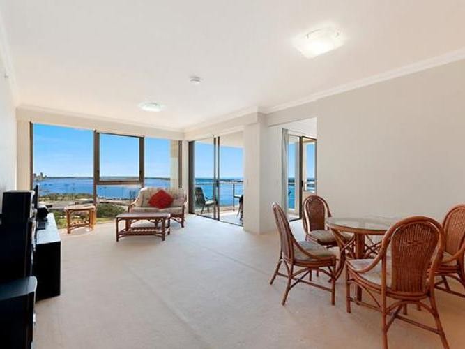 1302/50 Marine Parade, Southport, QLD 4215
