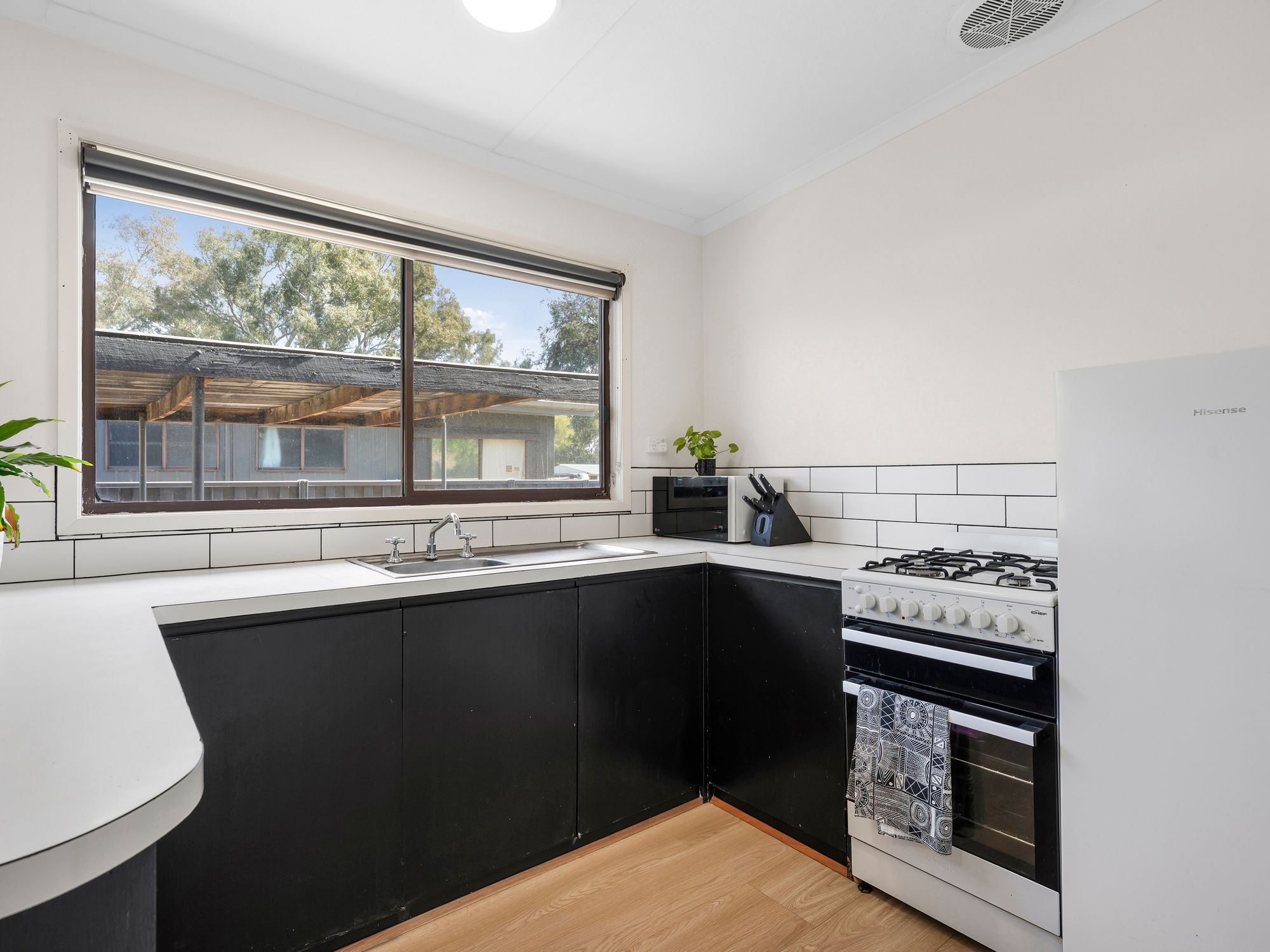 16 Kent Street — photo 9 of 14