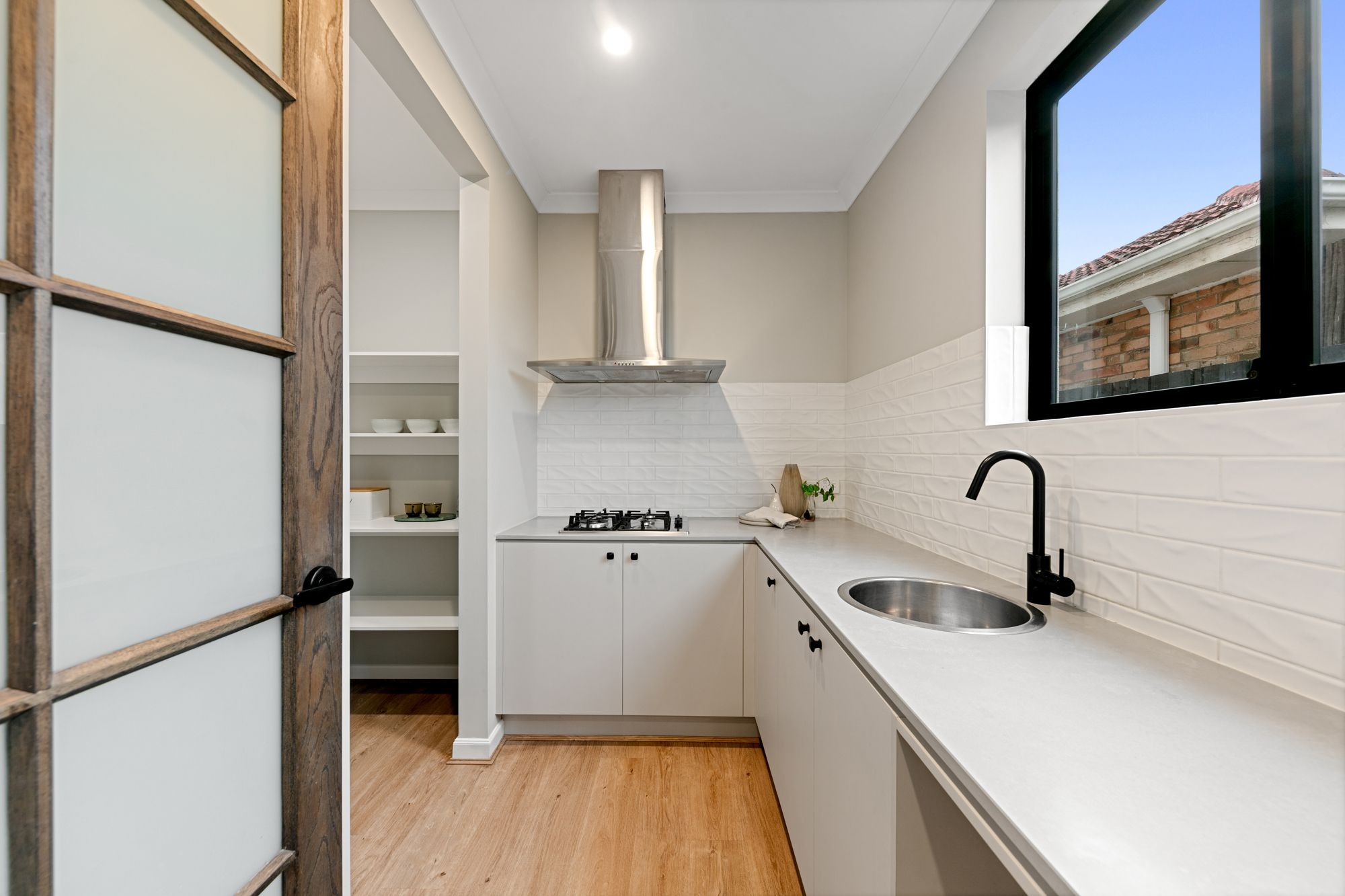 156 Maidstone Street — photo 14 of 30