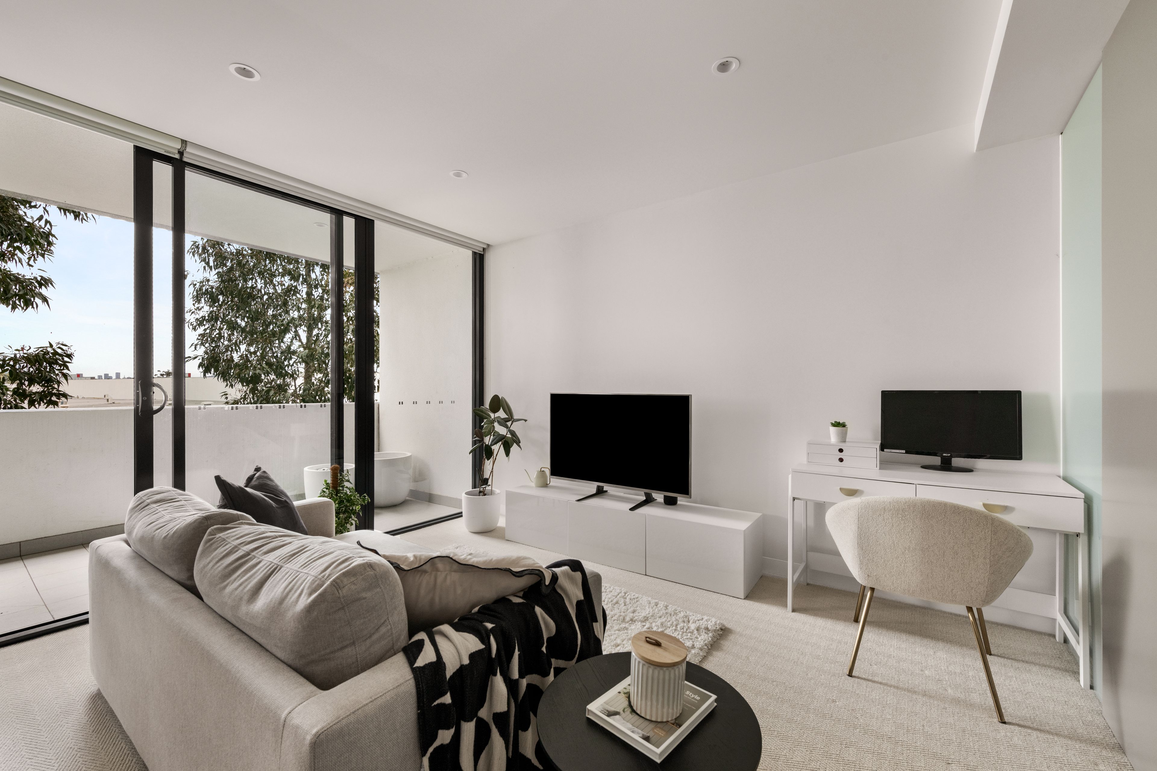 208/62-64 Wests Road — photo from Ray White CRE
