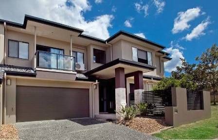2/117 Bayswater Avenue, Varsity Lakes, QLD 4227 Leased Townhouse Ray White Robina