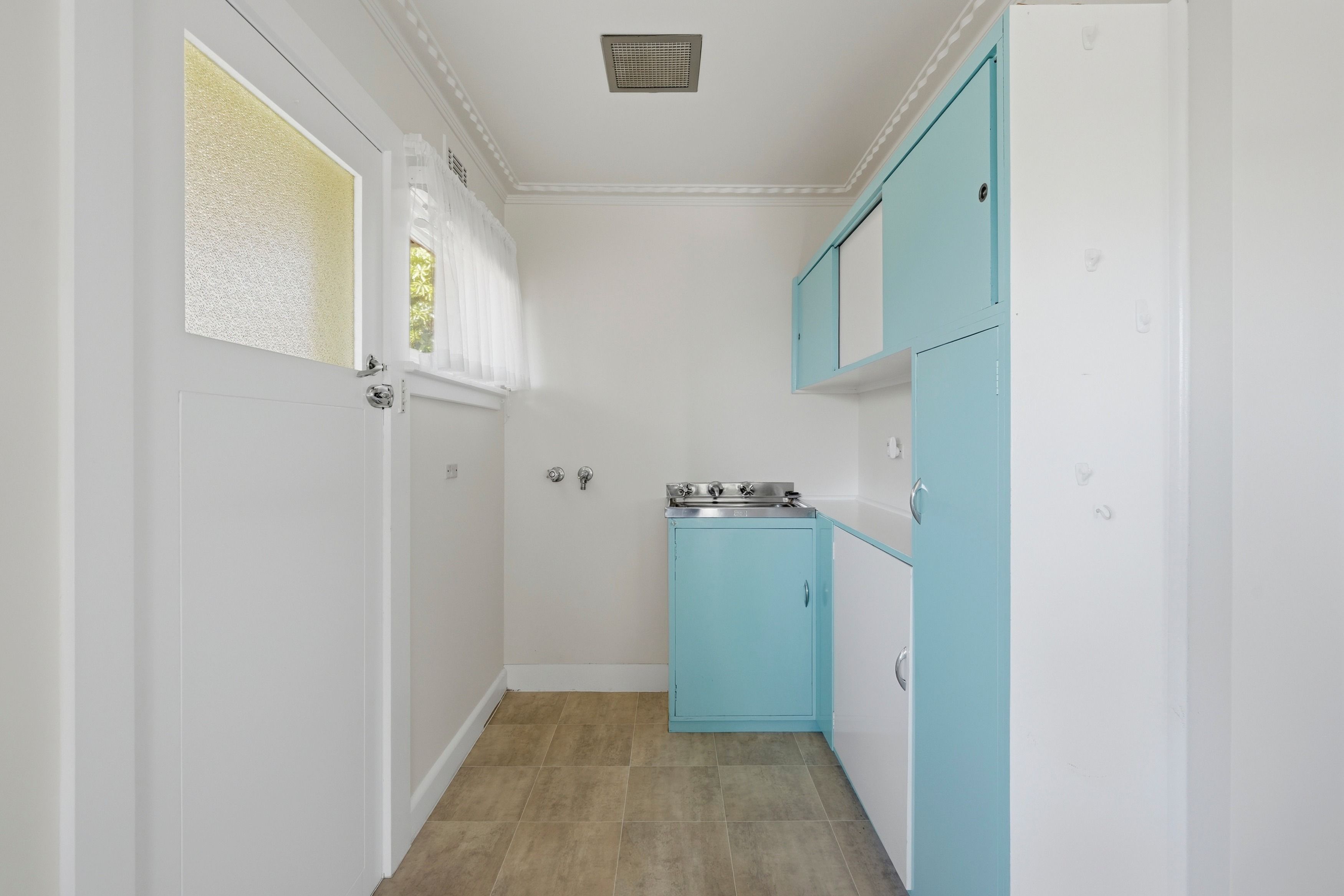6 Coniston Place — photo 12 of 18