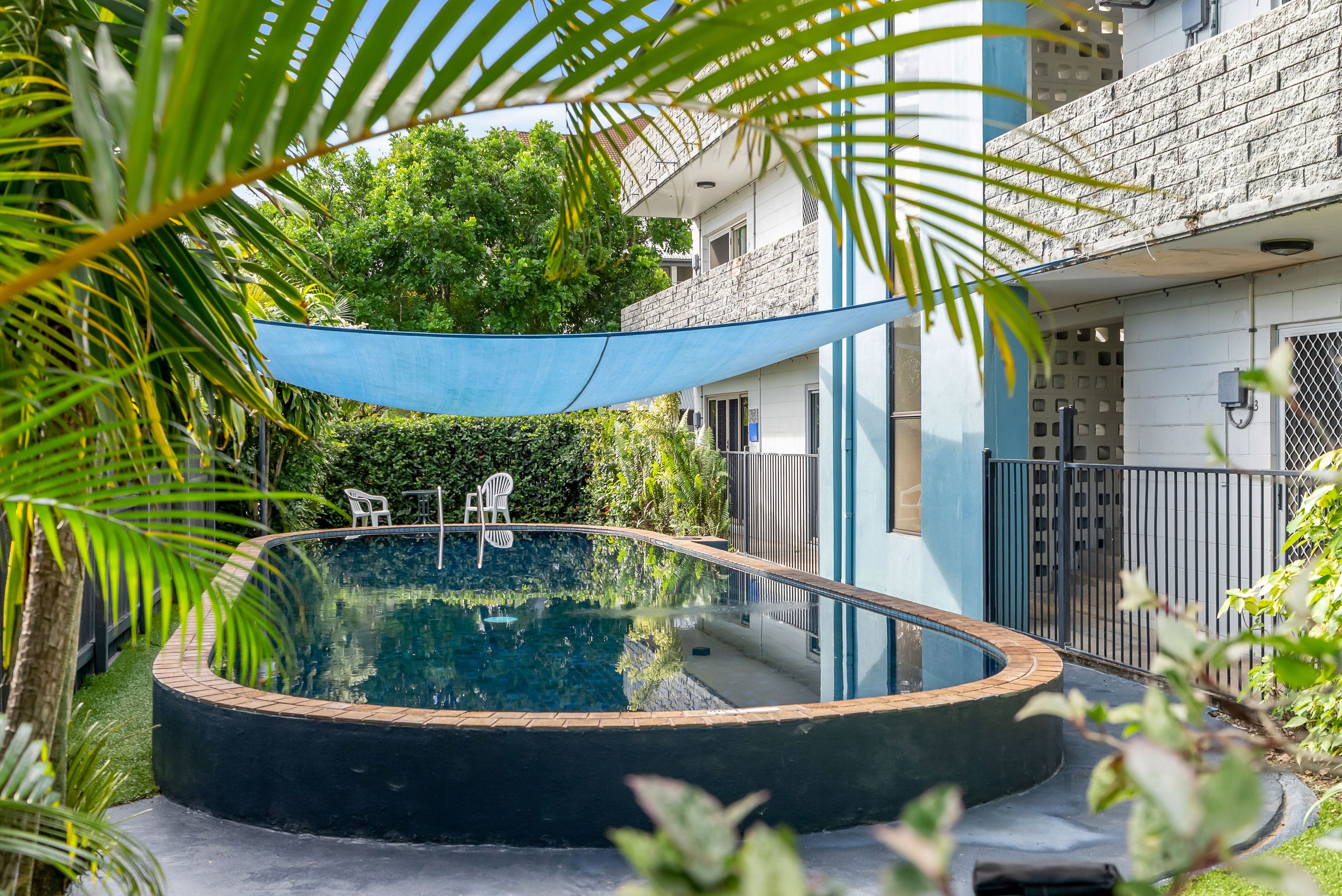 4/284 Lake Street, Cairns North, QLD 4870