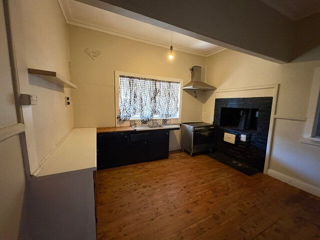 50 Hoskins Street — photo 8 of 16
