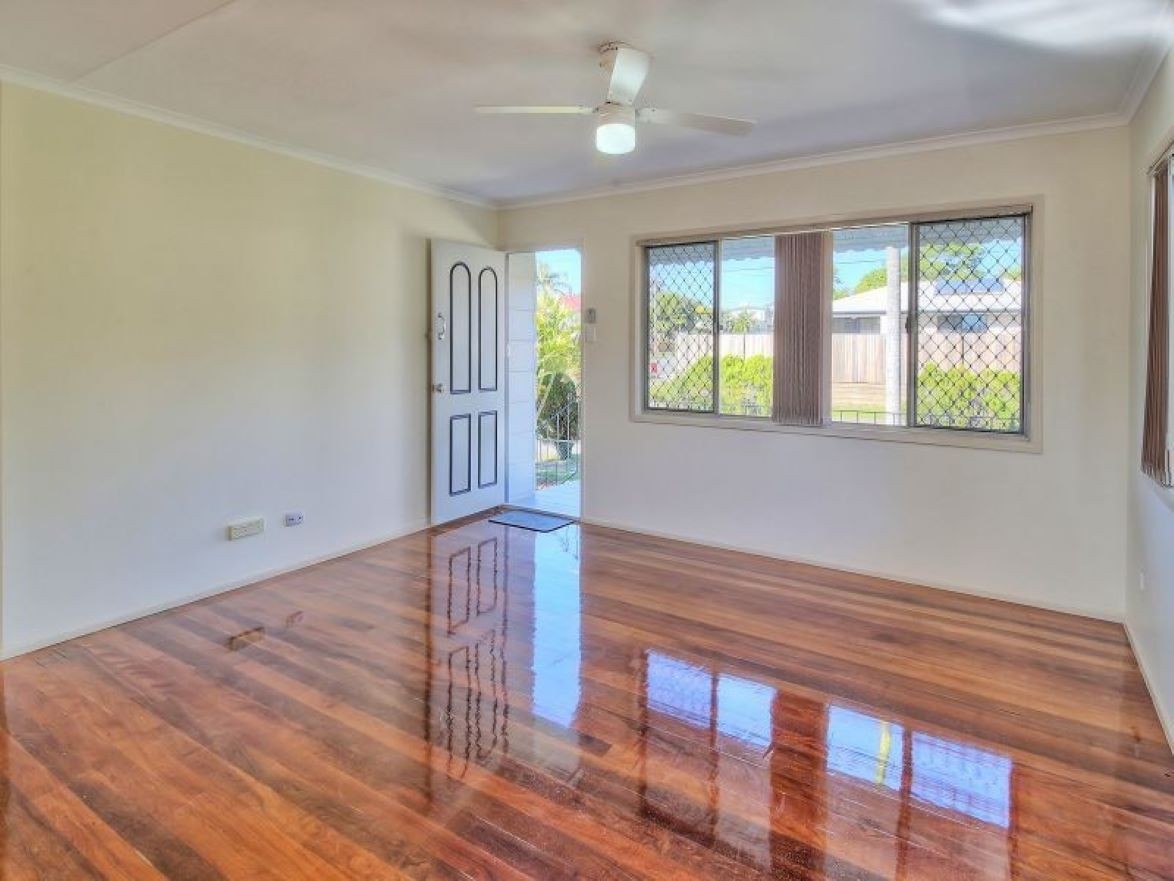 1 Woodash Street, Kingston, QLD 4114