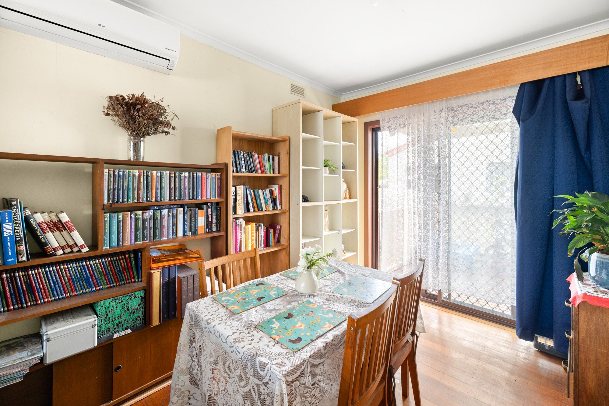 7 McCormack Crescent — photo 6 of 14