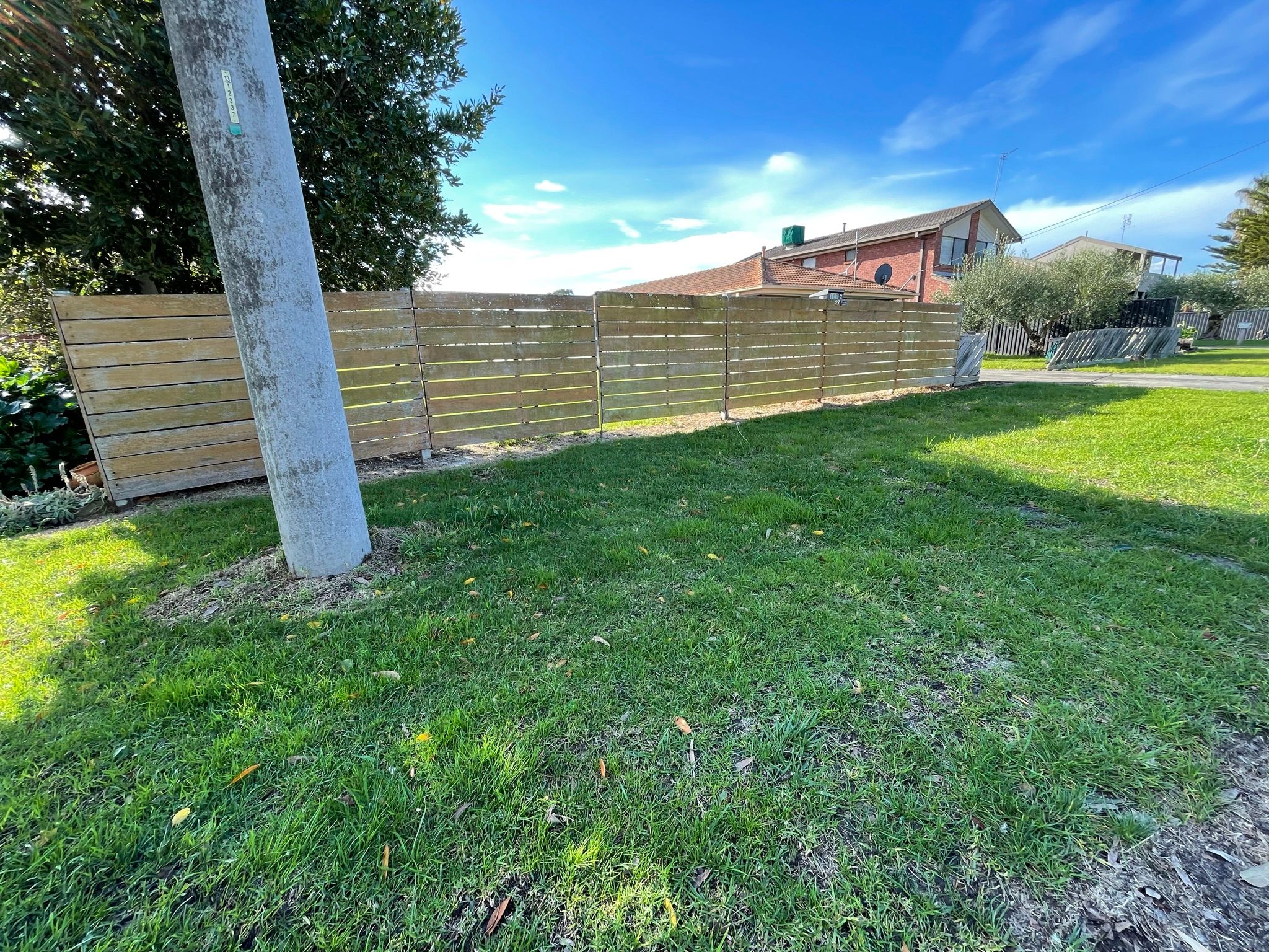 27 Balmoral Avenue — photo 20 of 23