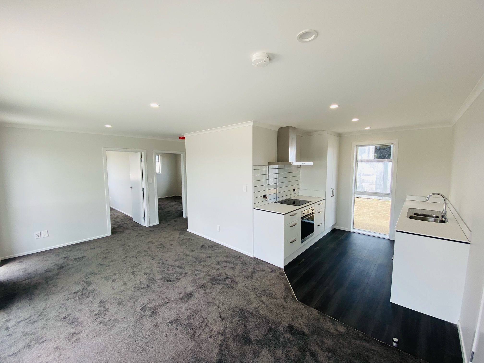 Levin 2 Bedrooms 1