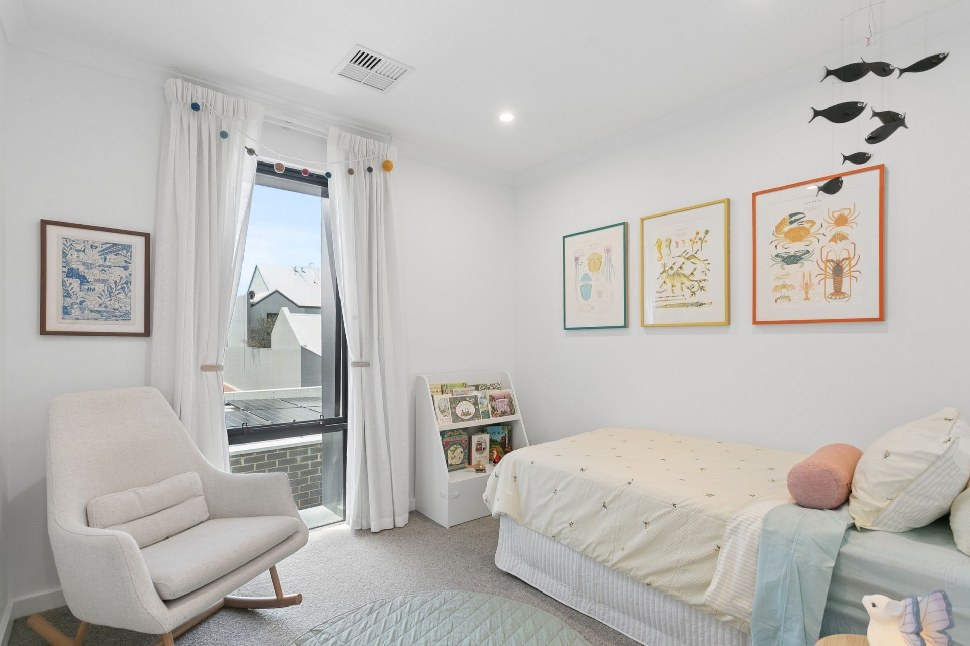 15 Mercator Terrace — photo 18 of 24
