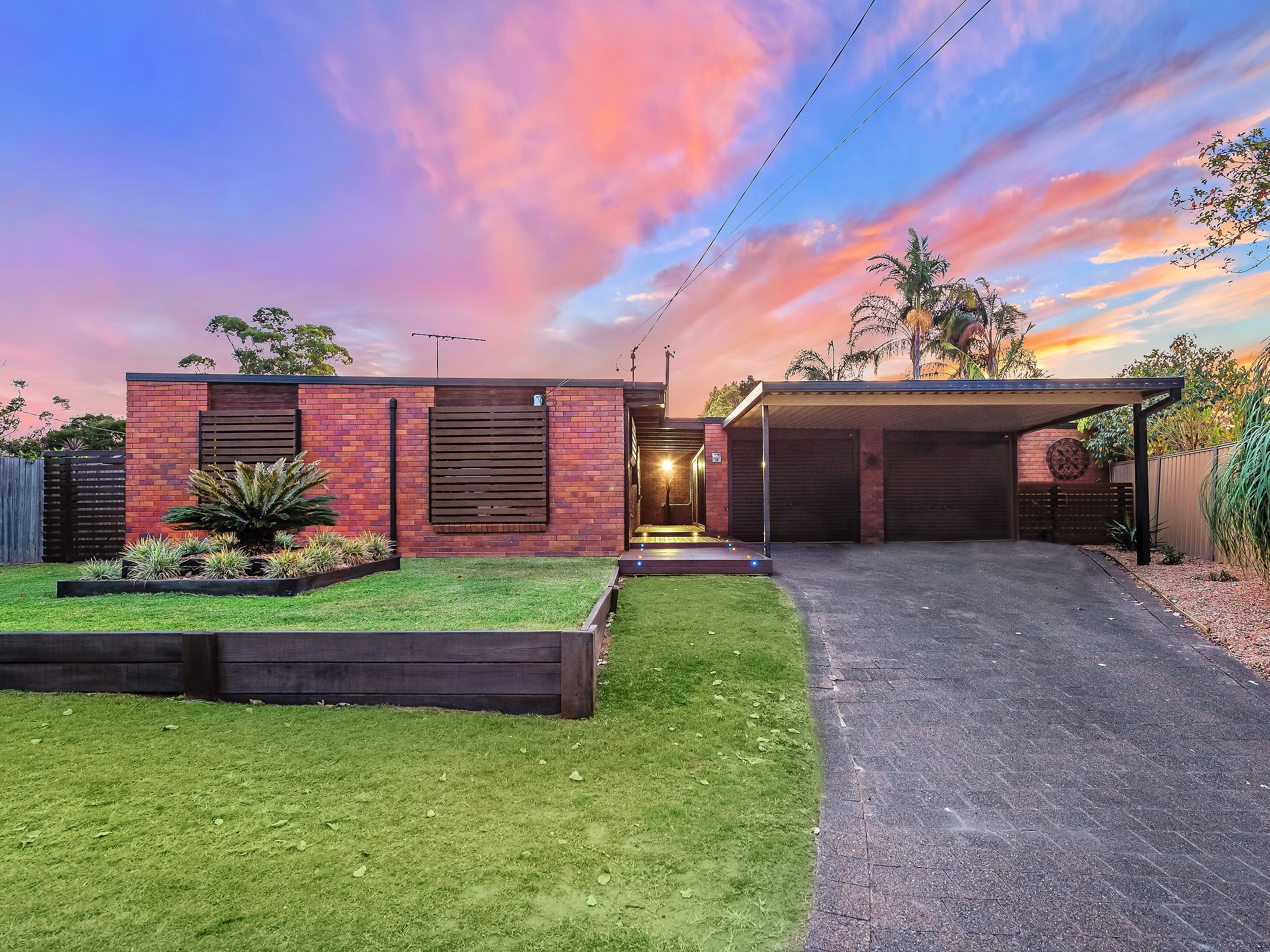28 Grehan Crescent, Mount Warren Park, QLD 4207