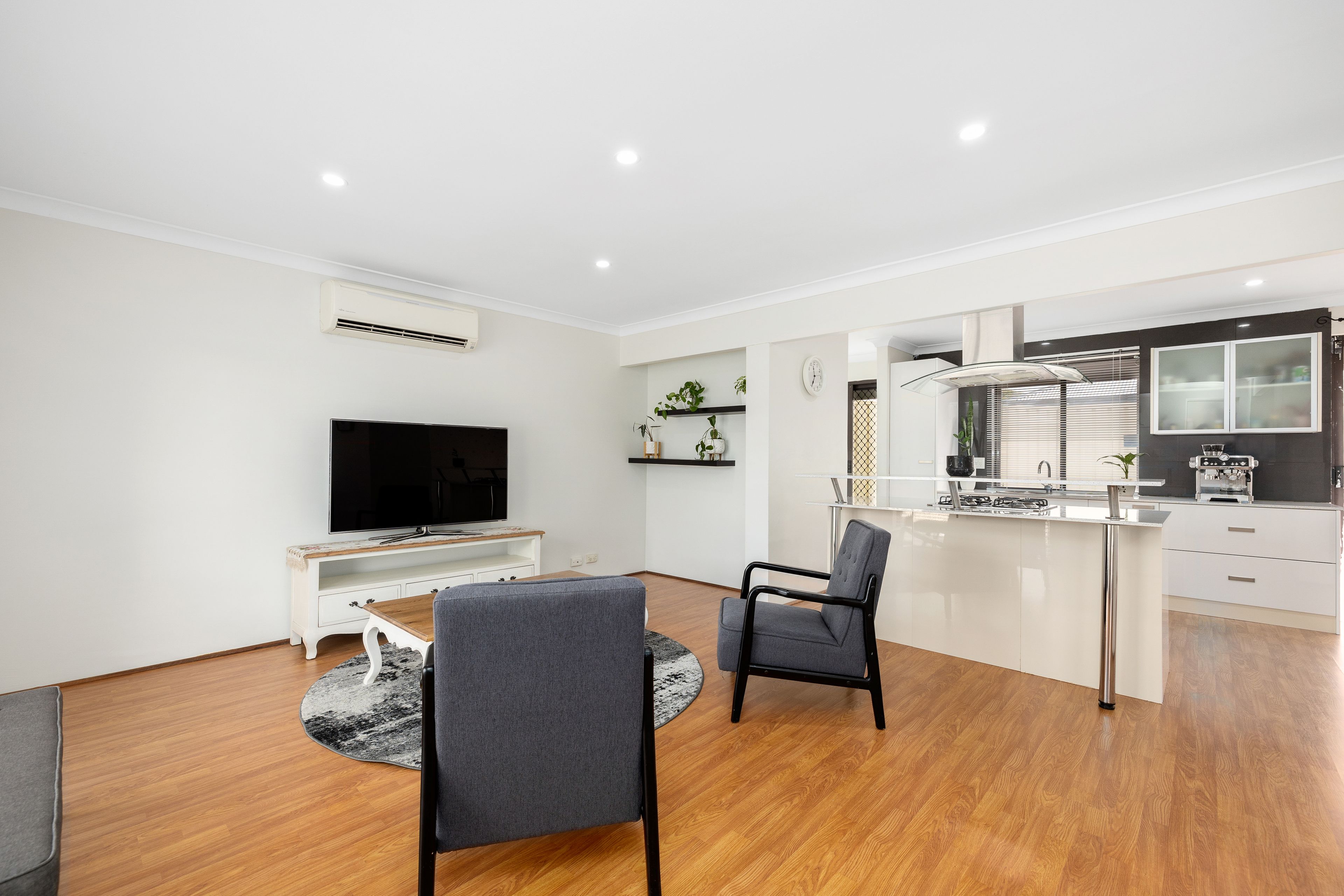 6 Grande Way, Beechboro, WA 6063
