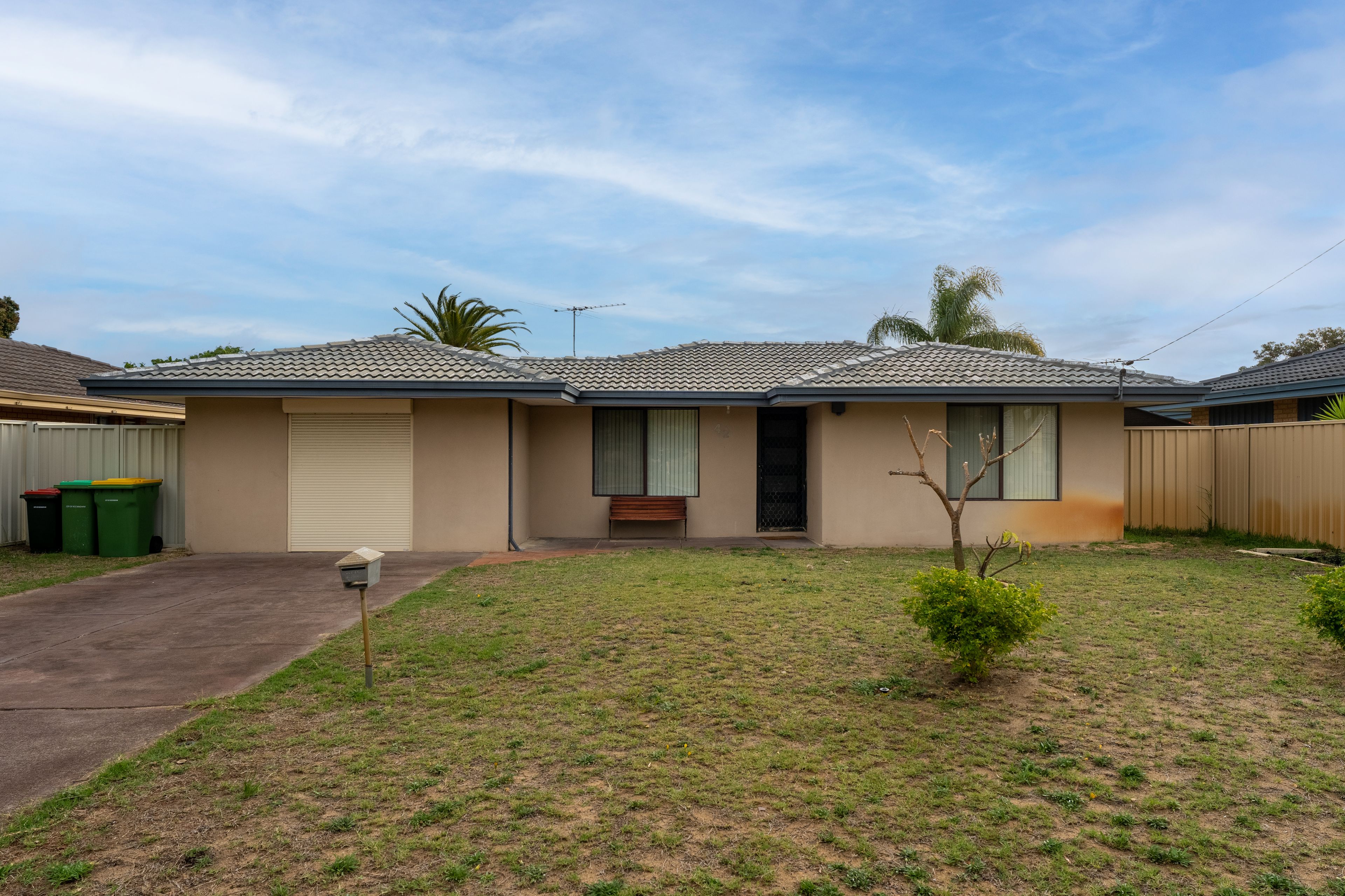 42 Kurrajong Road, Safety Bay, WA 6169