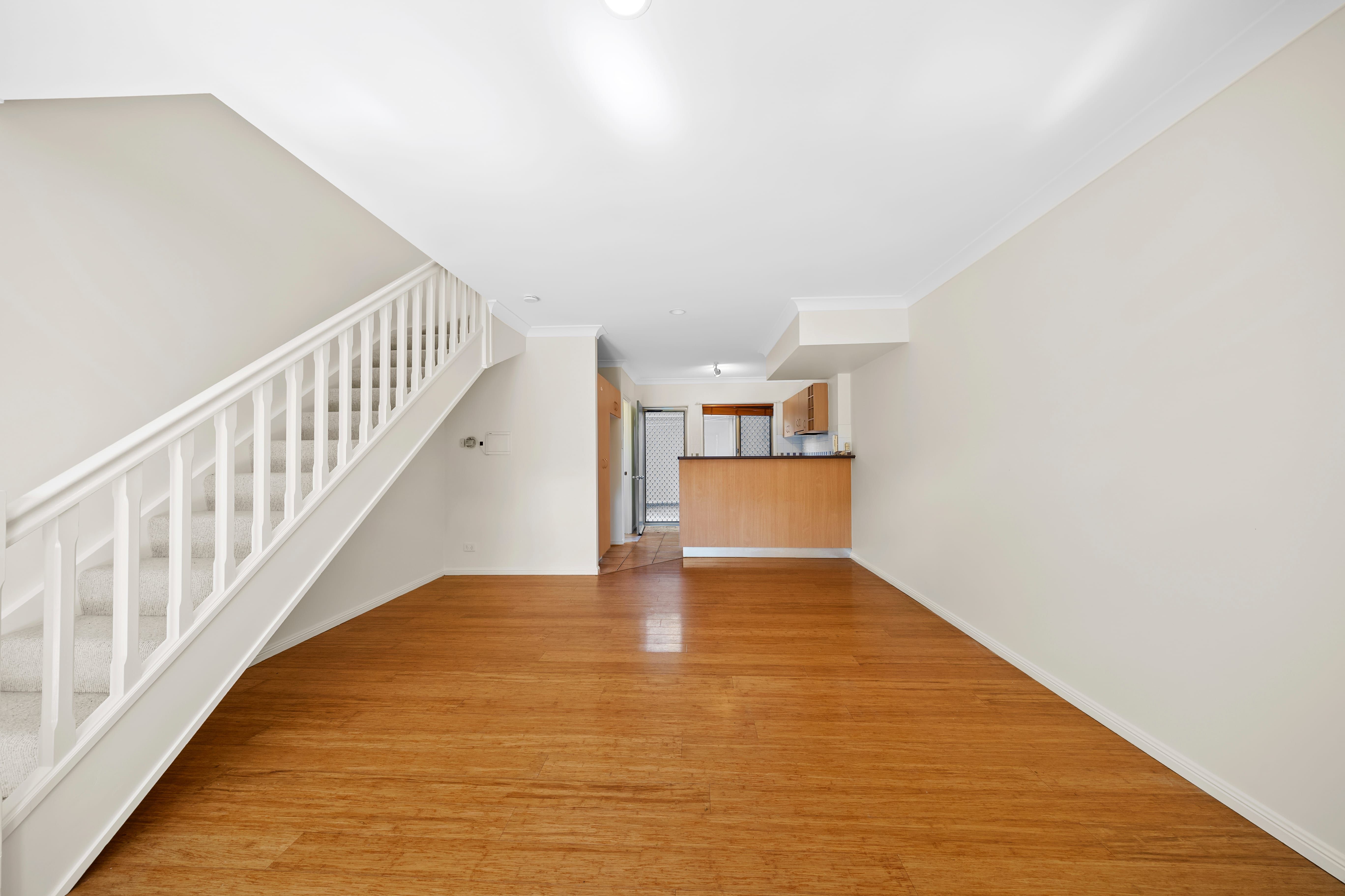 2/20 Thallon Street, Sherwood, QLD 4075