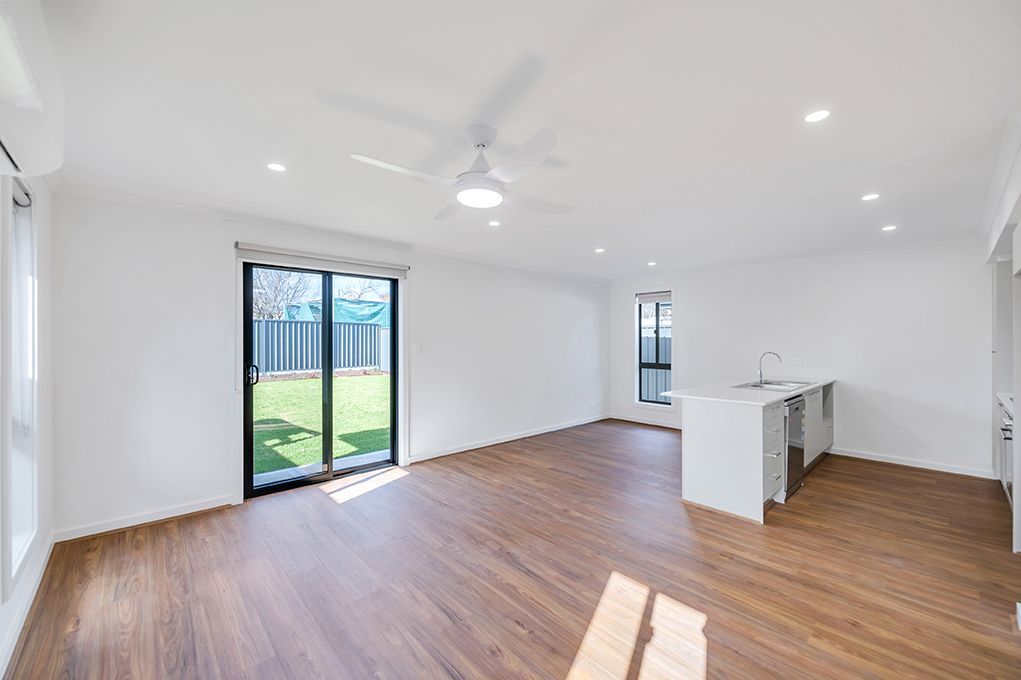 16B Bell Street — photo 8 of 18