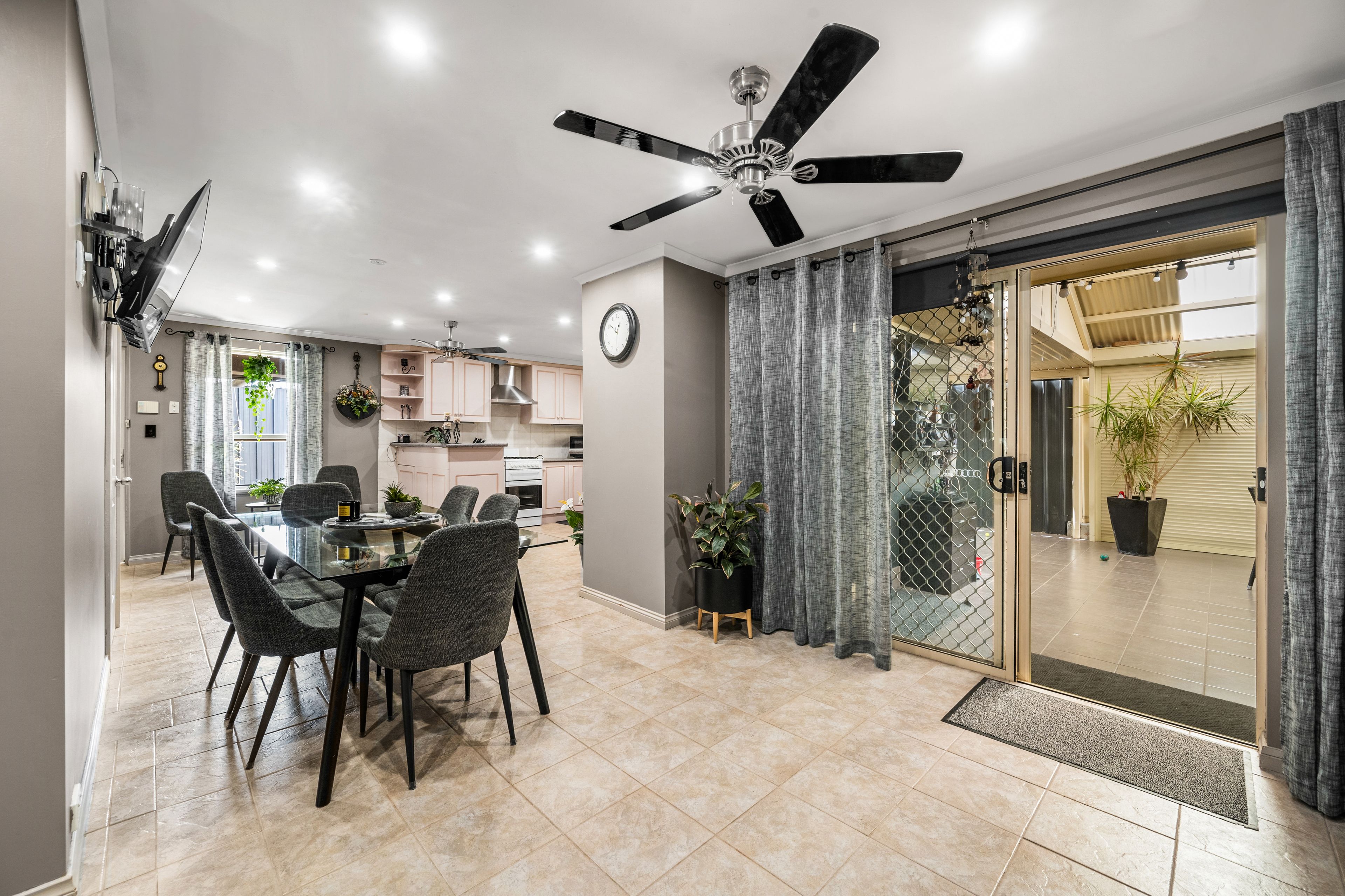 1 Tracy Avenue — photo 14 of 30