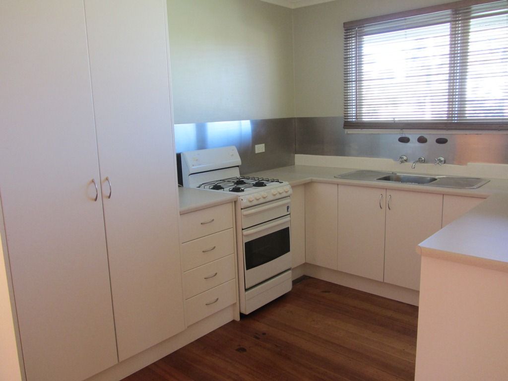 2 Algona Road, Springdale Heights, NSW 2641