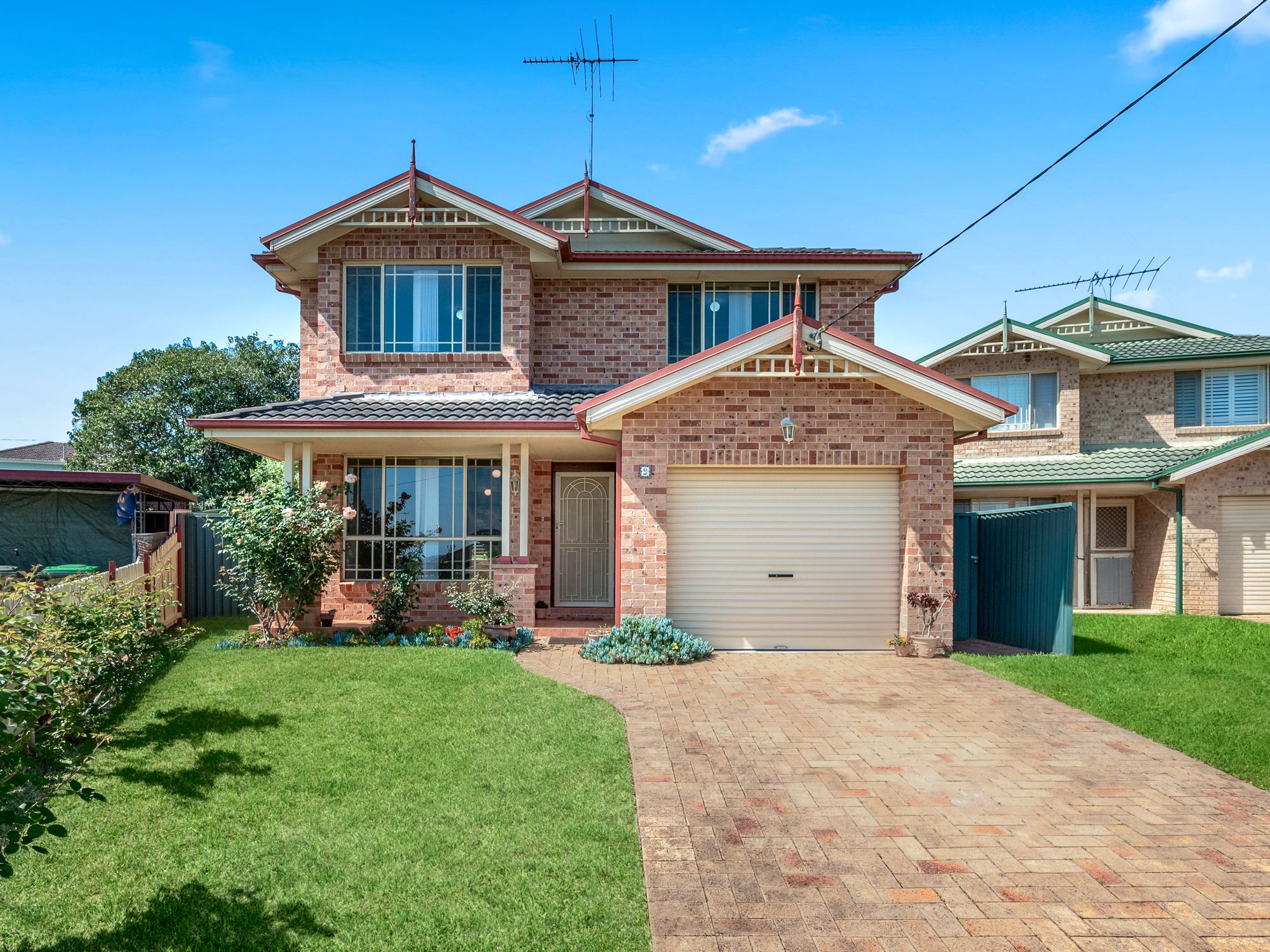9 Hammond Place , Campbelltown NSW 2560
