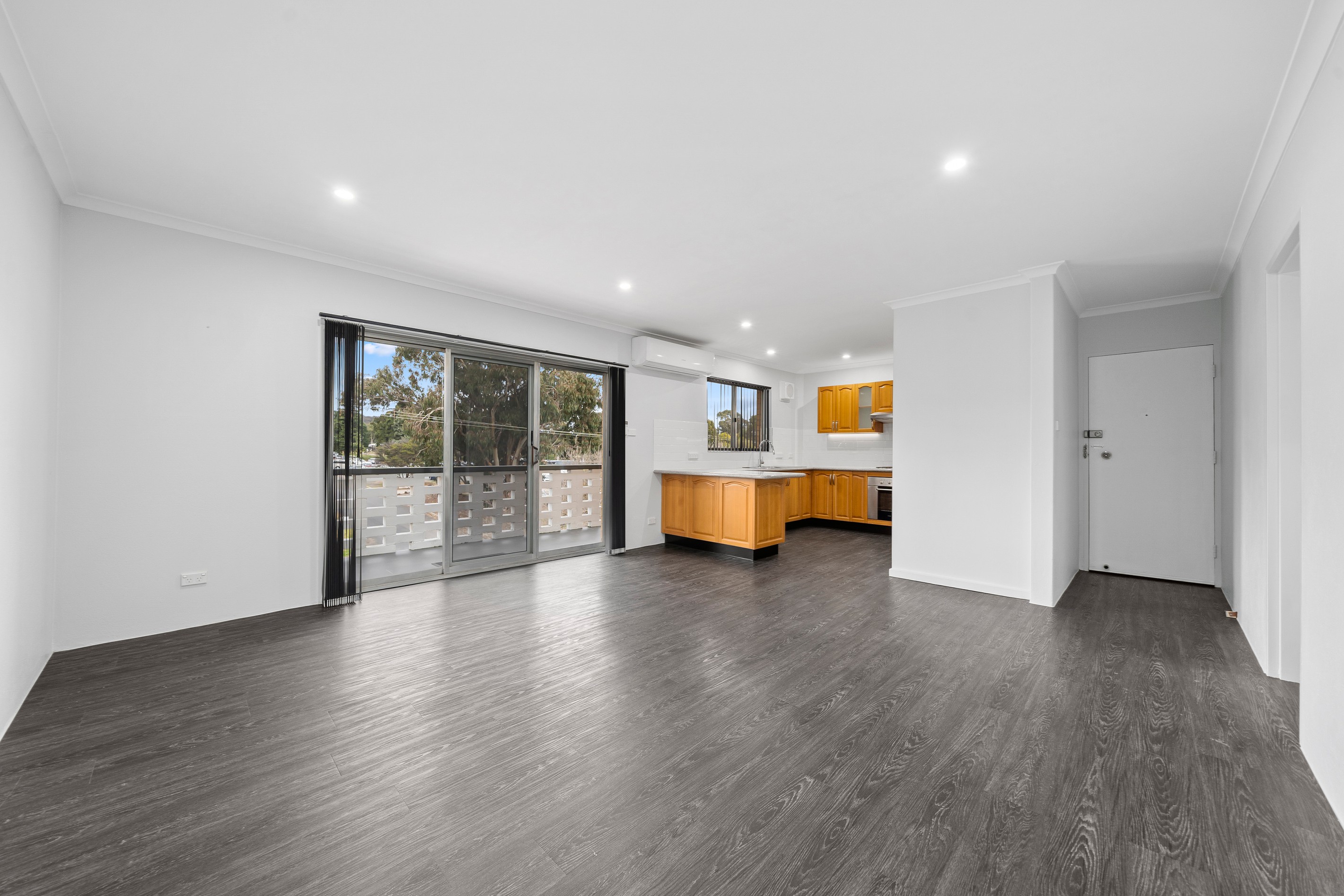 10/60 Trinculo Place, Queanbeyan, NSW 2620