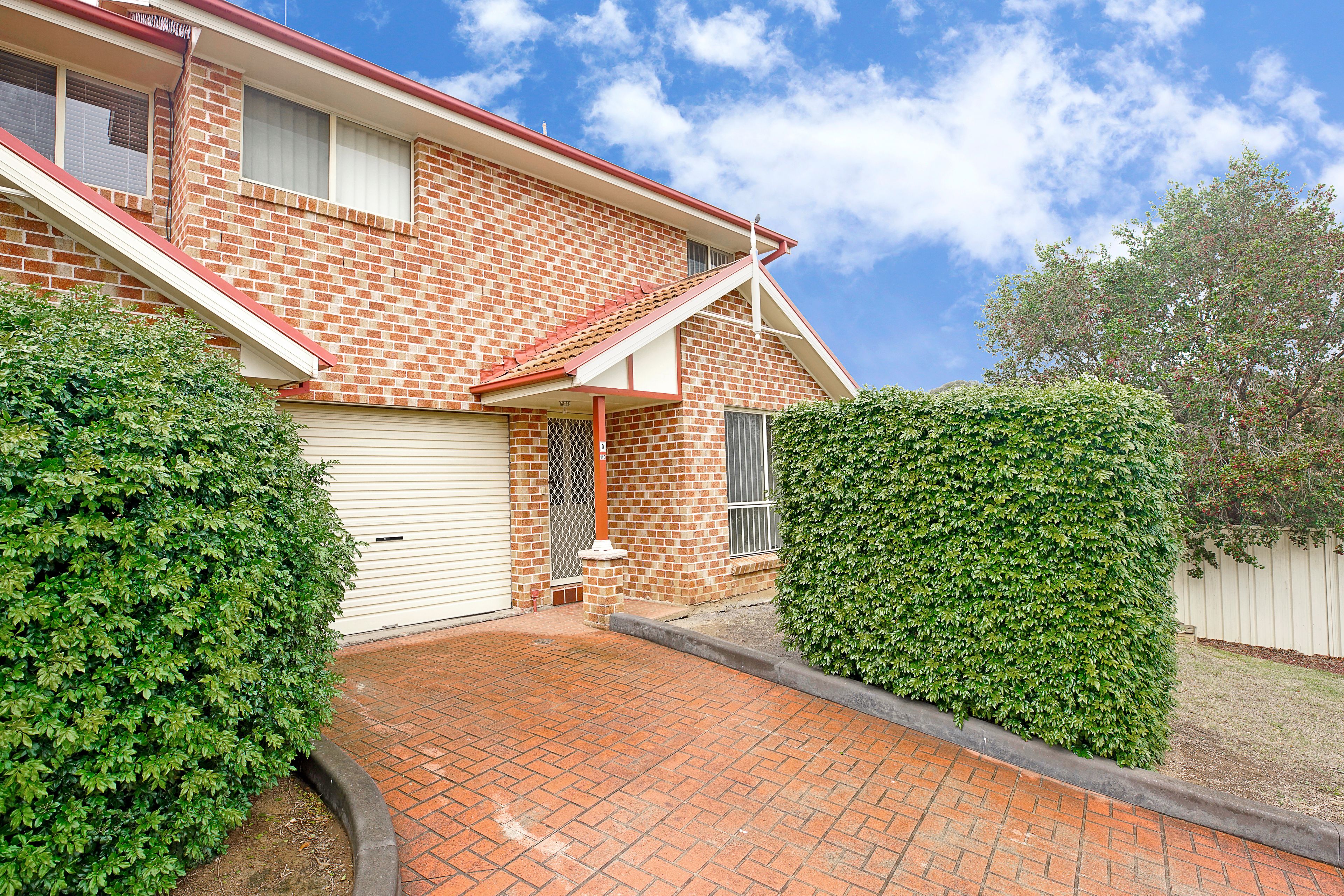 9/113 The Lakes Drive, Glenmore Park, NSW 2745