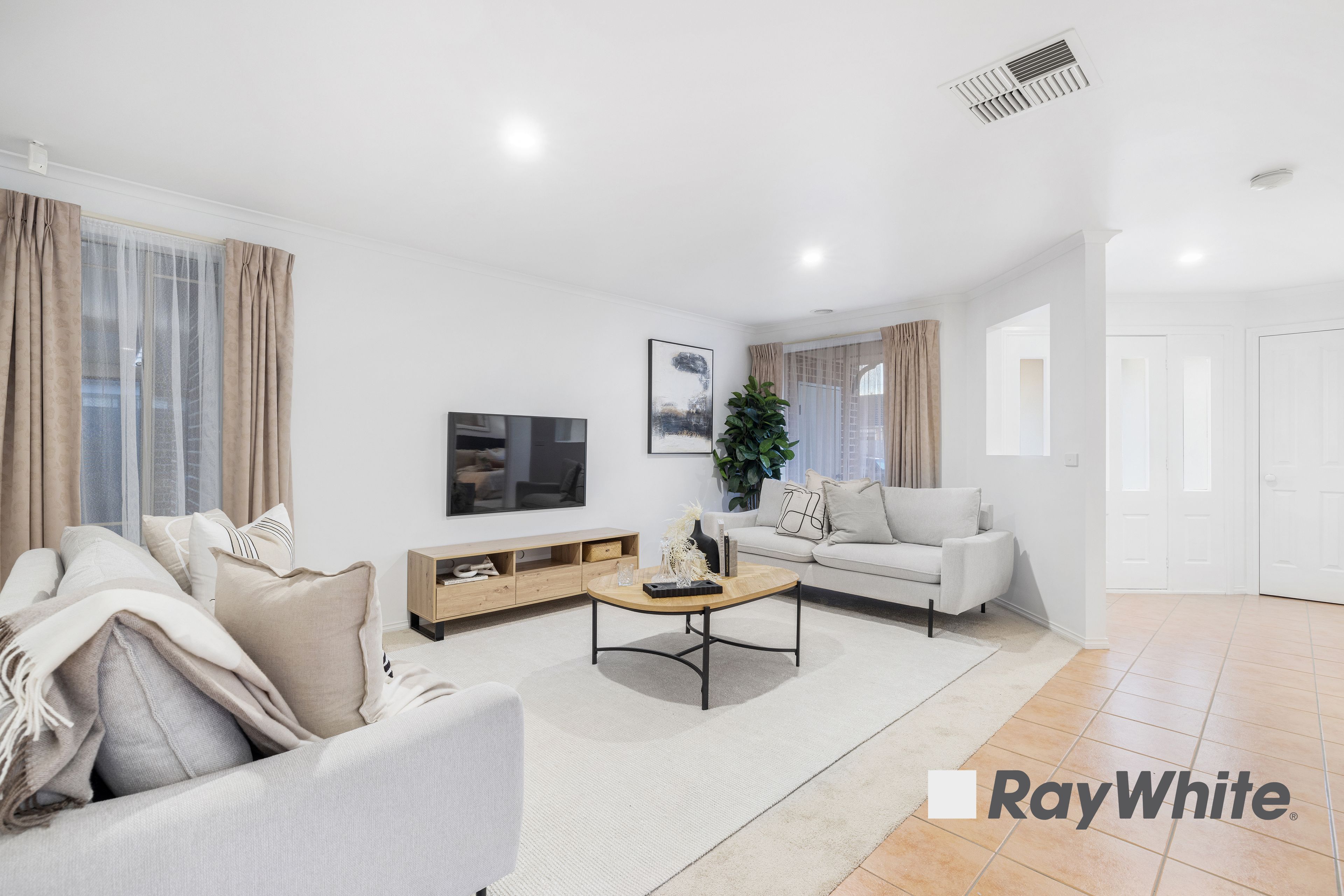 1 Norma Close, Narre Warren South, VIC 3805