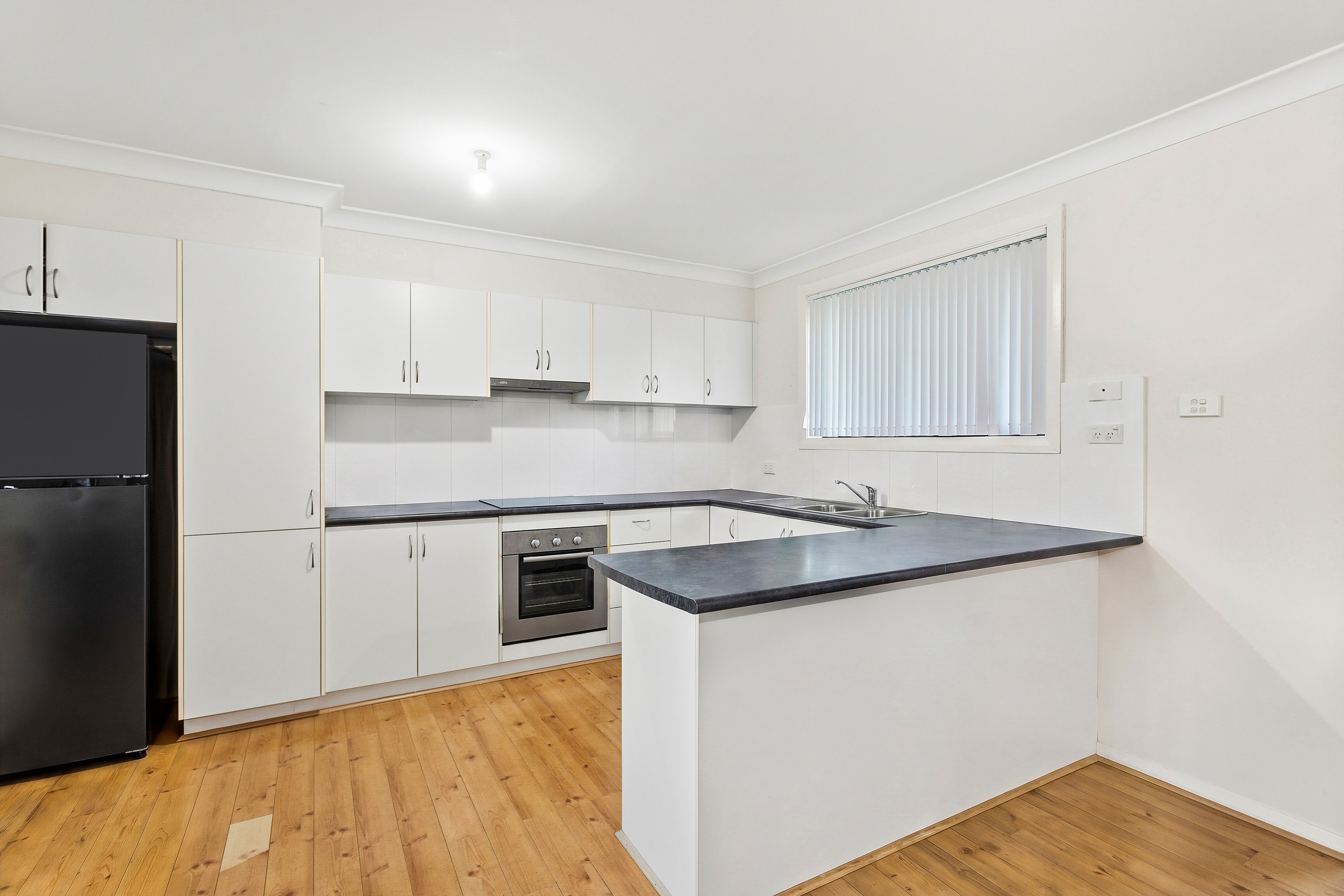 1/42 Farmborough Road, Unanderra, NSW 2526