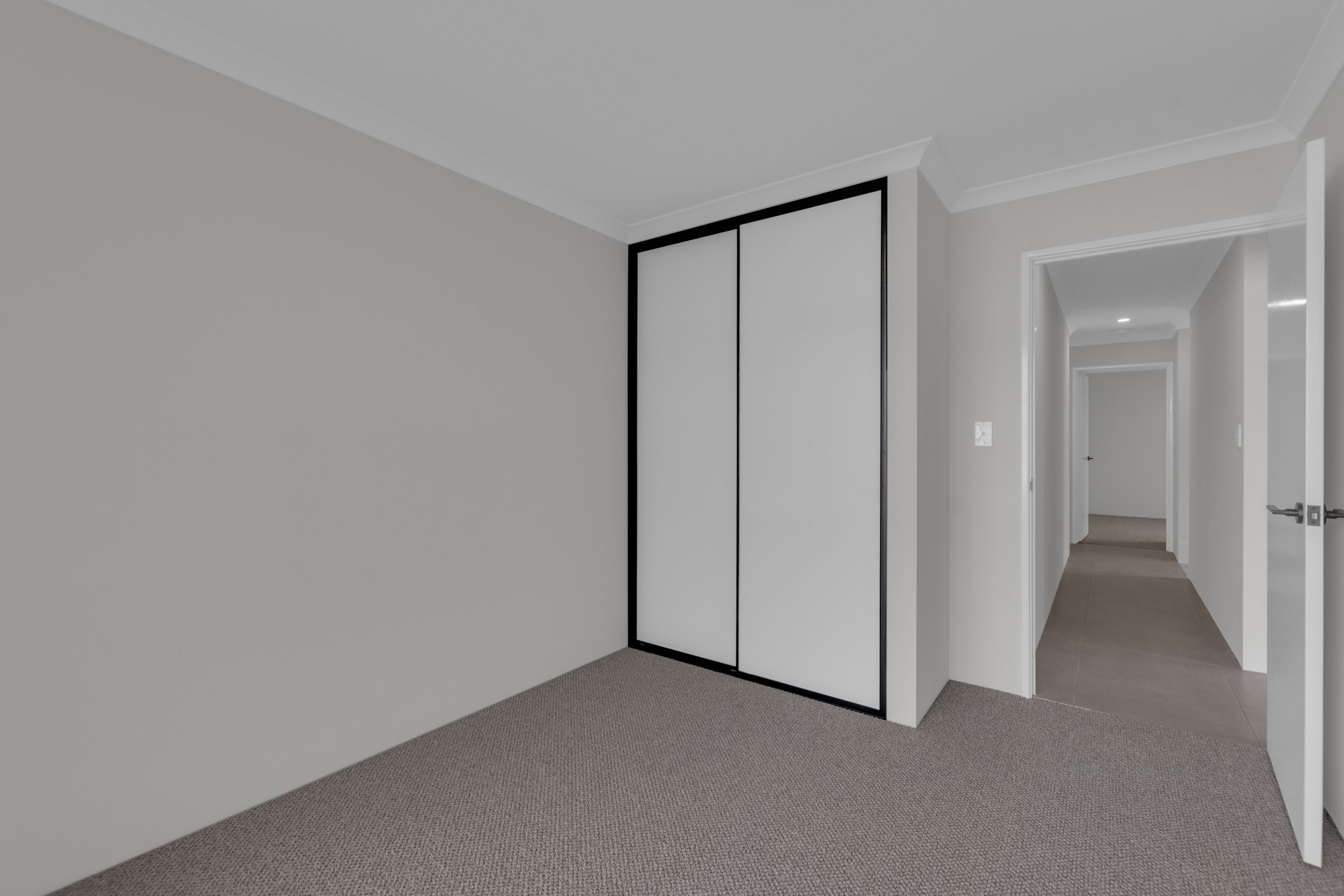 16 Sase Frontage — photo 13 of 18
