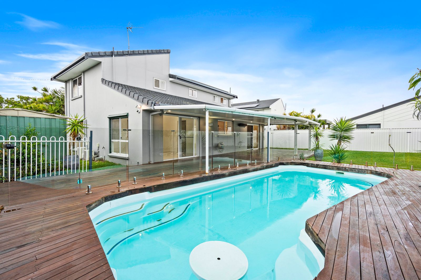 220 Bayview Street, Runaway Bay QLD 4216