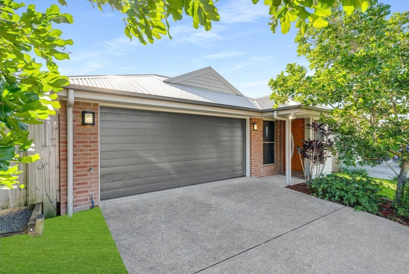 48 Nevada Road, Park Ridge, QLD 4125