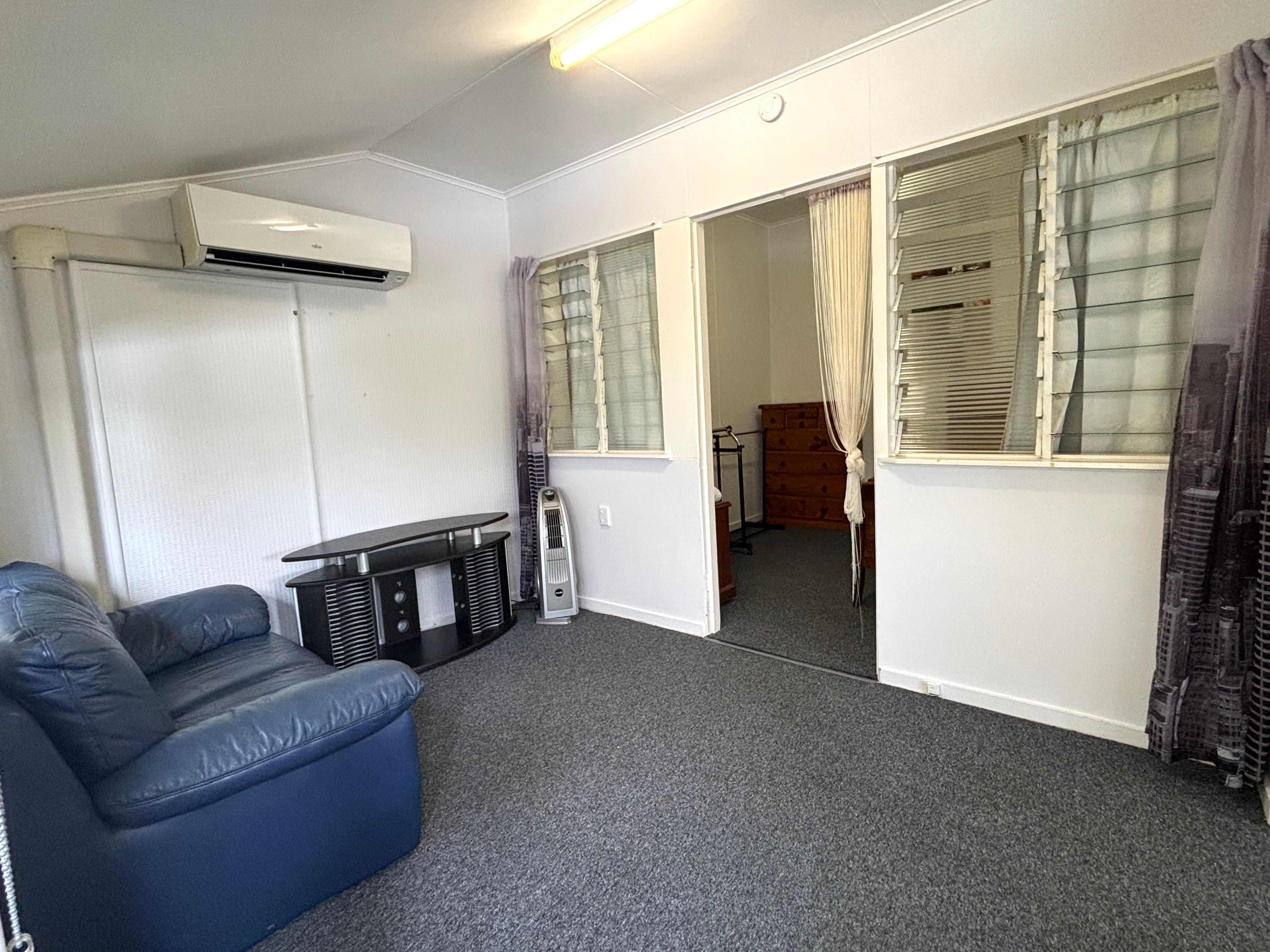 4/56 John Street — photo 7 of 16
