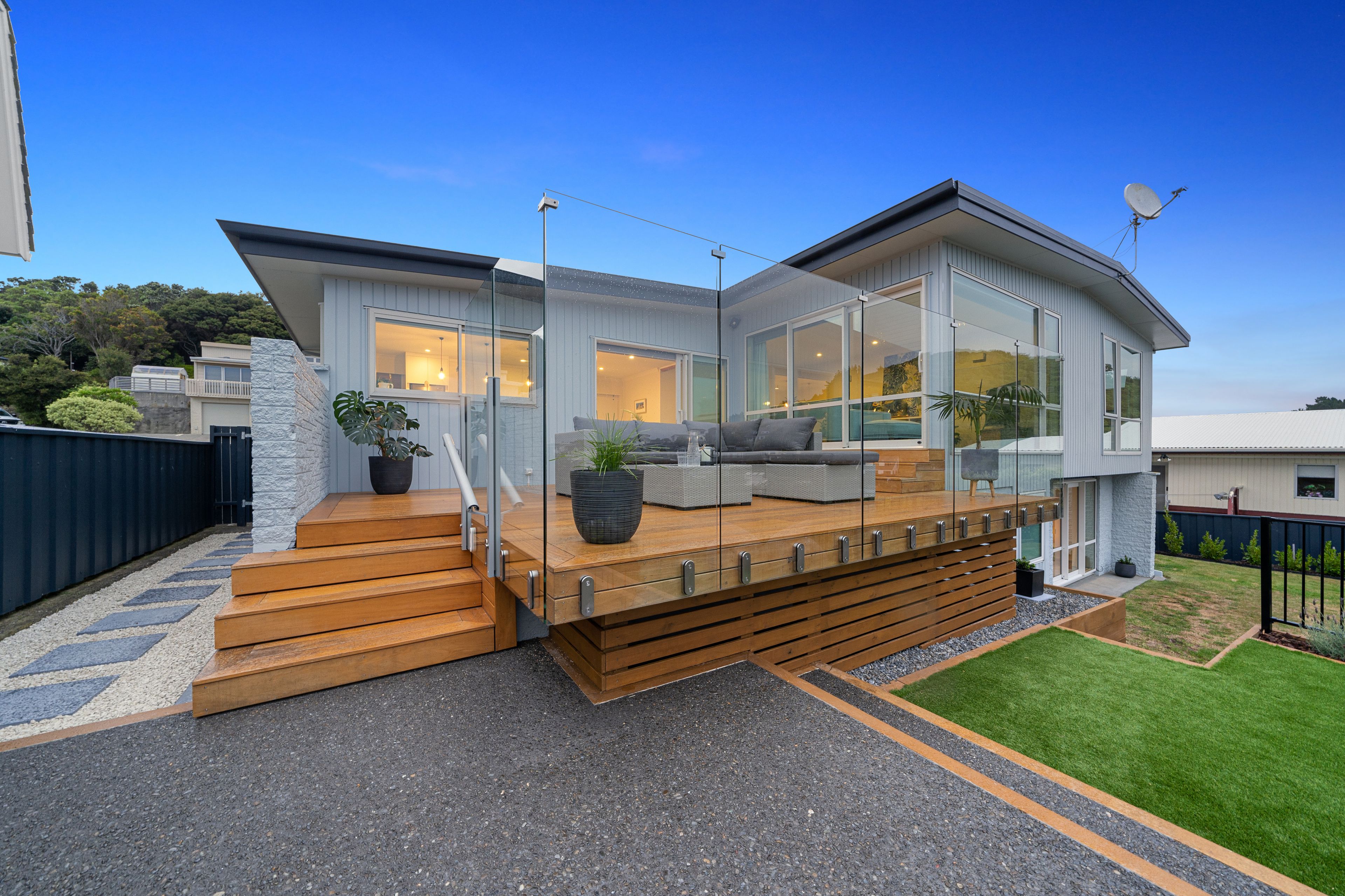 5 Compass Way, Whitby, Porirua City
