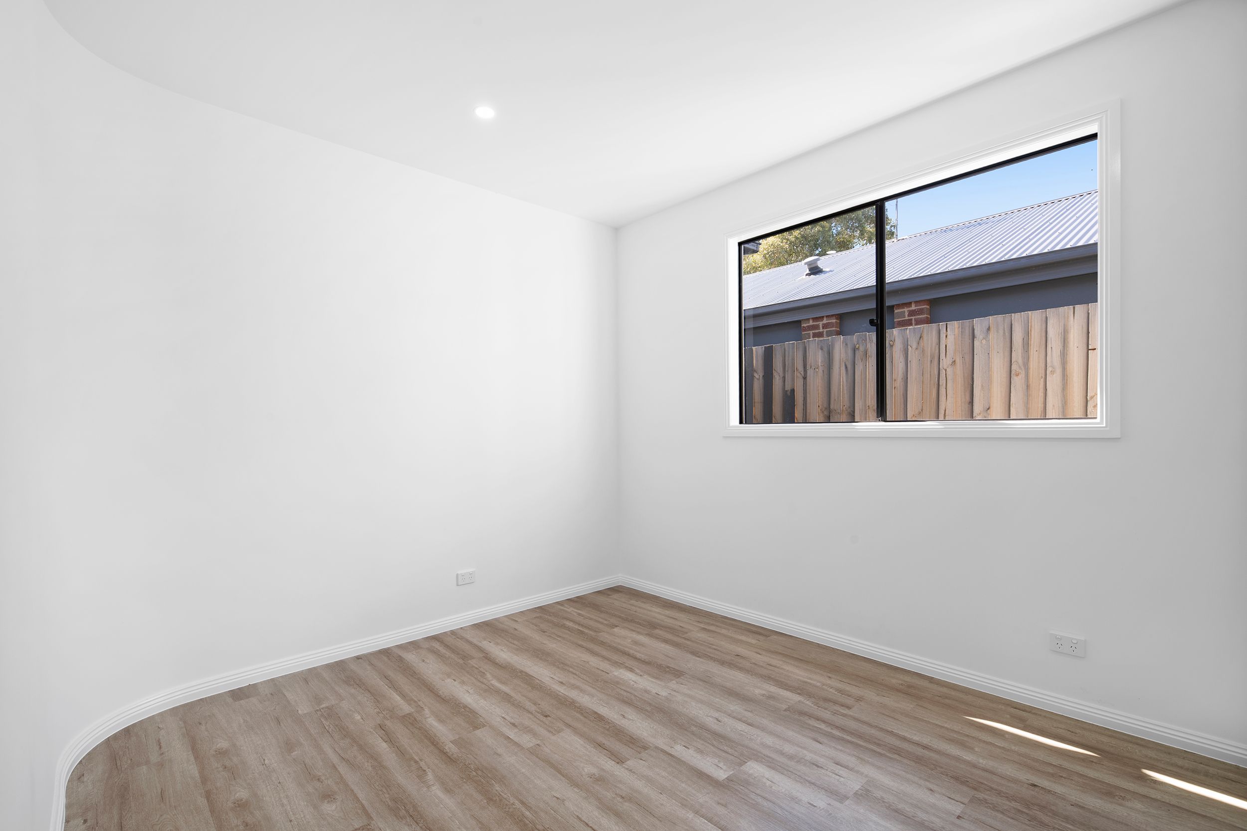 21 McMahon Street — photo 10 of 26