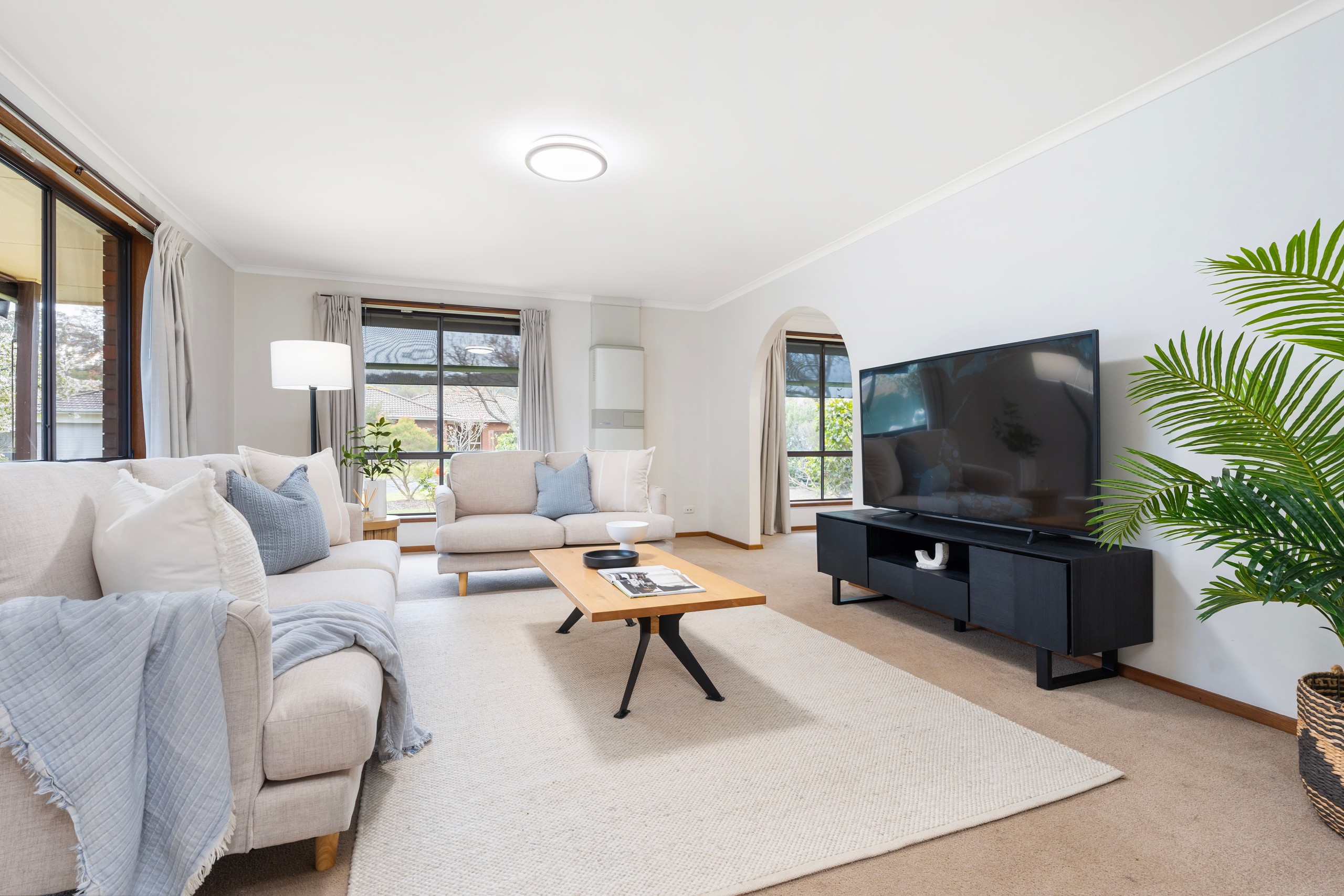 10 Sunwood Drive, Lavington, NSW 2641