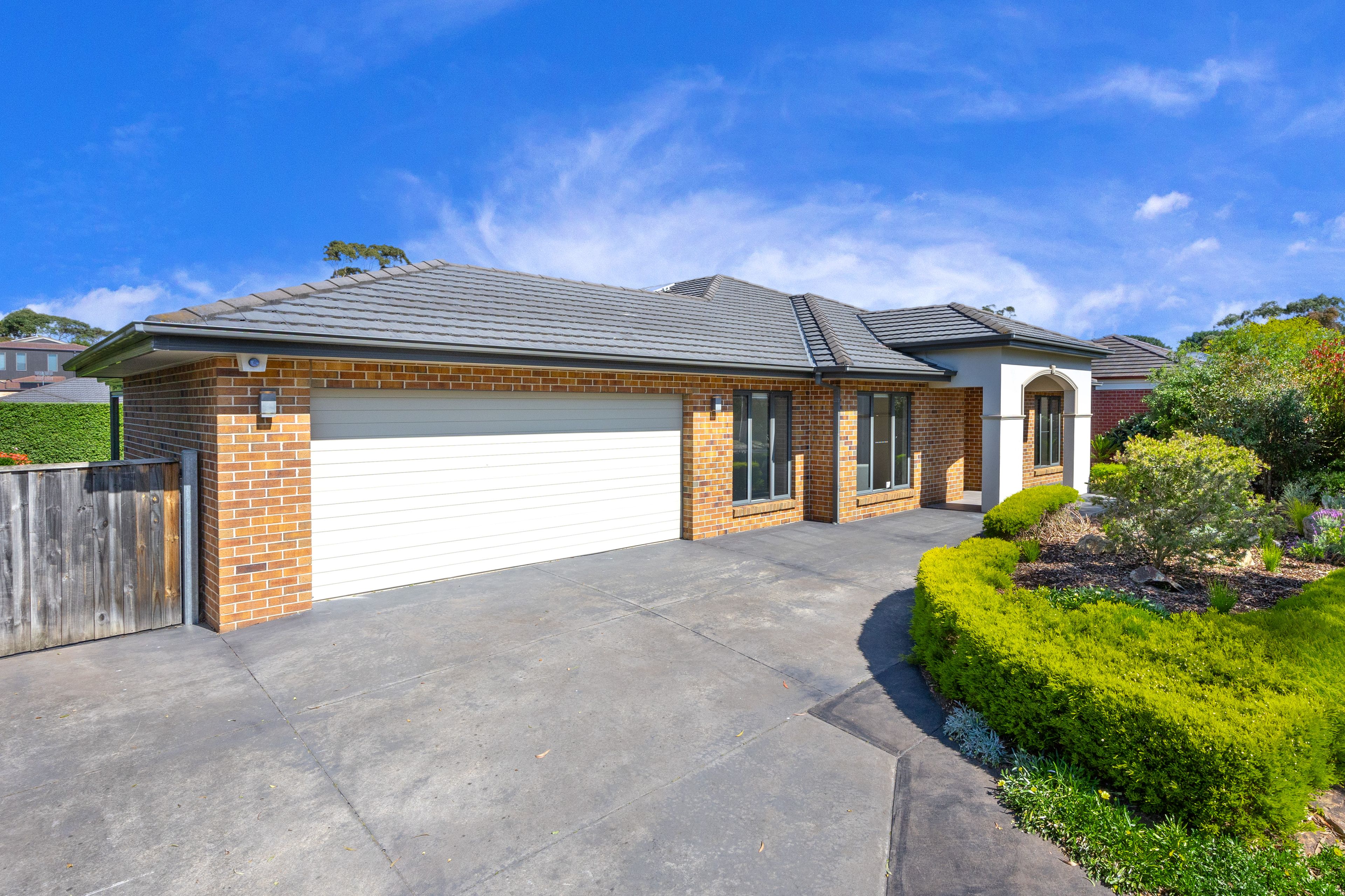 8 Peninsula Sands Boulevard, Rosebud VIC 3939