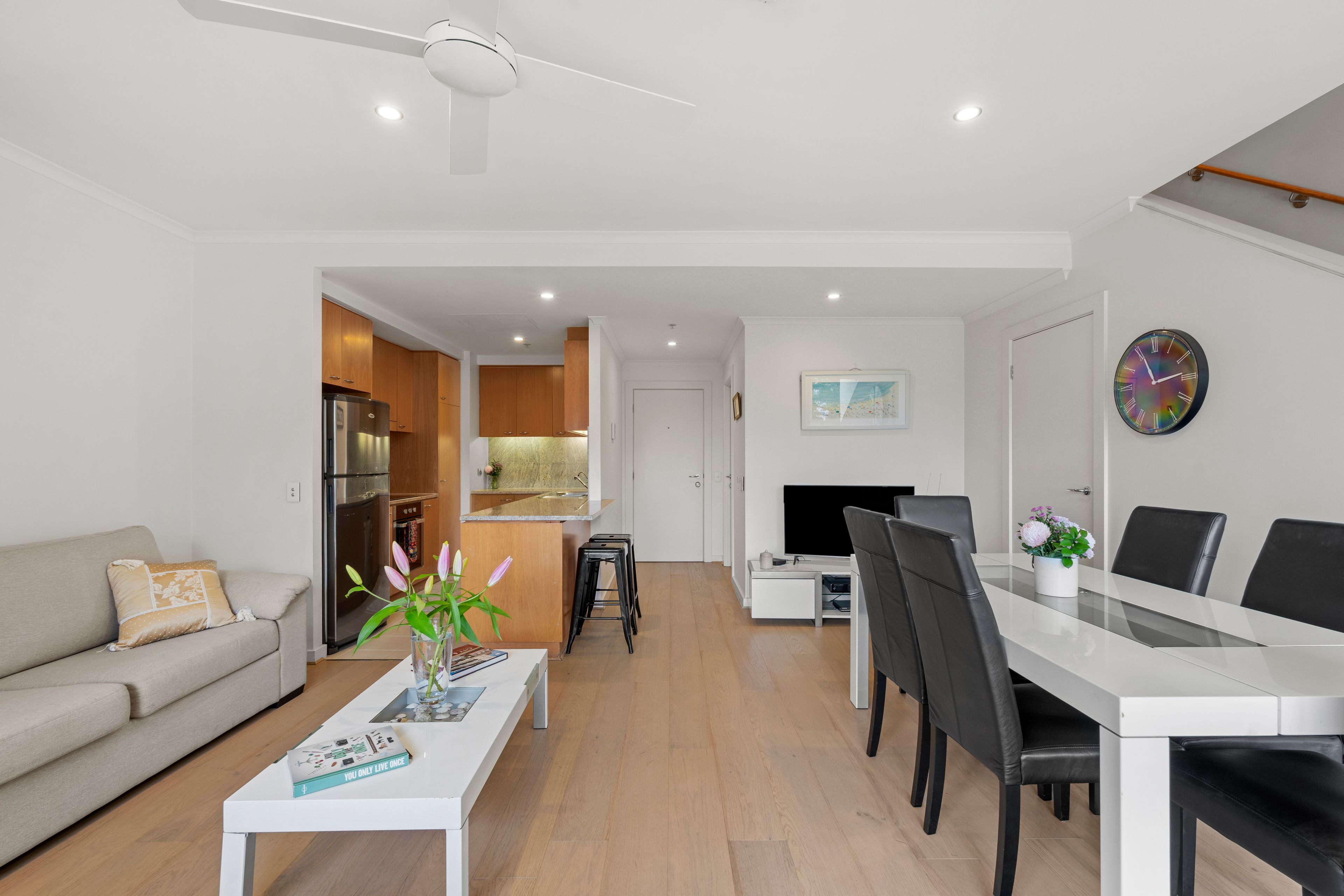 40/1 Chappell Drive — photo 6 of 20