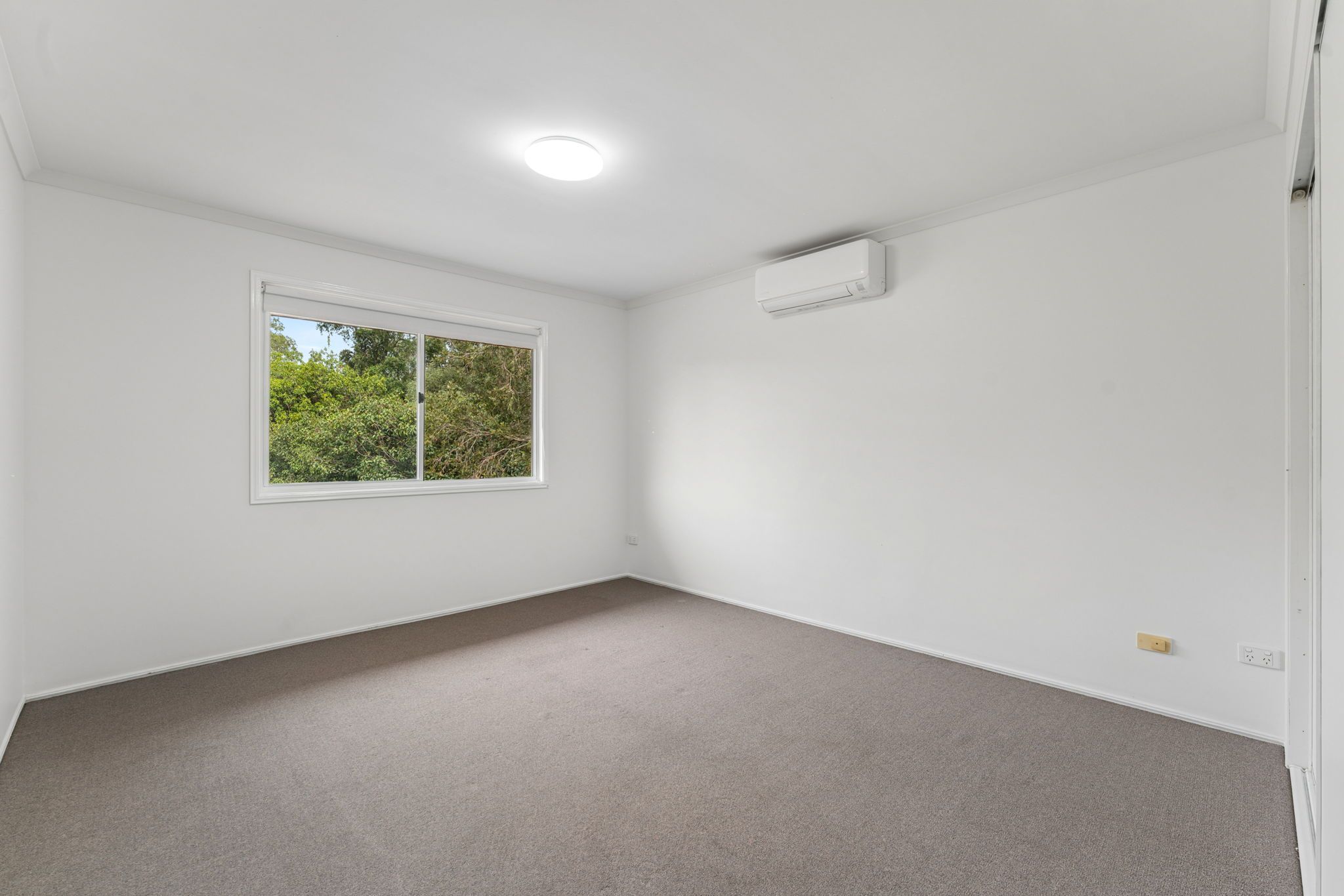 60/122 Johnson Road — photo 12 of 28