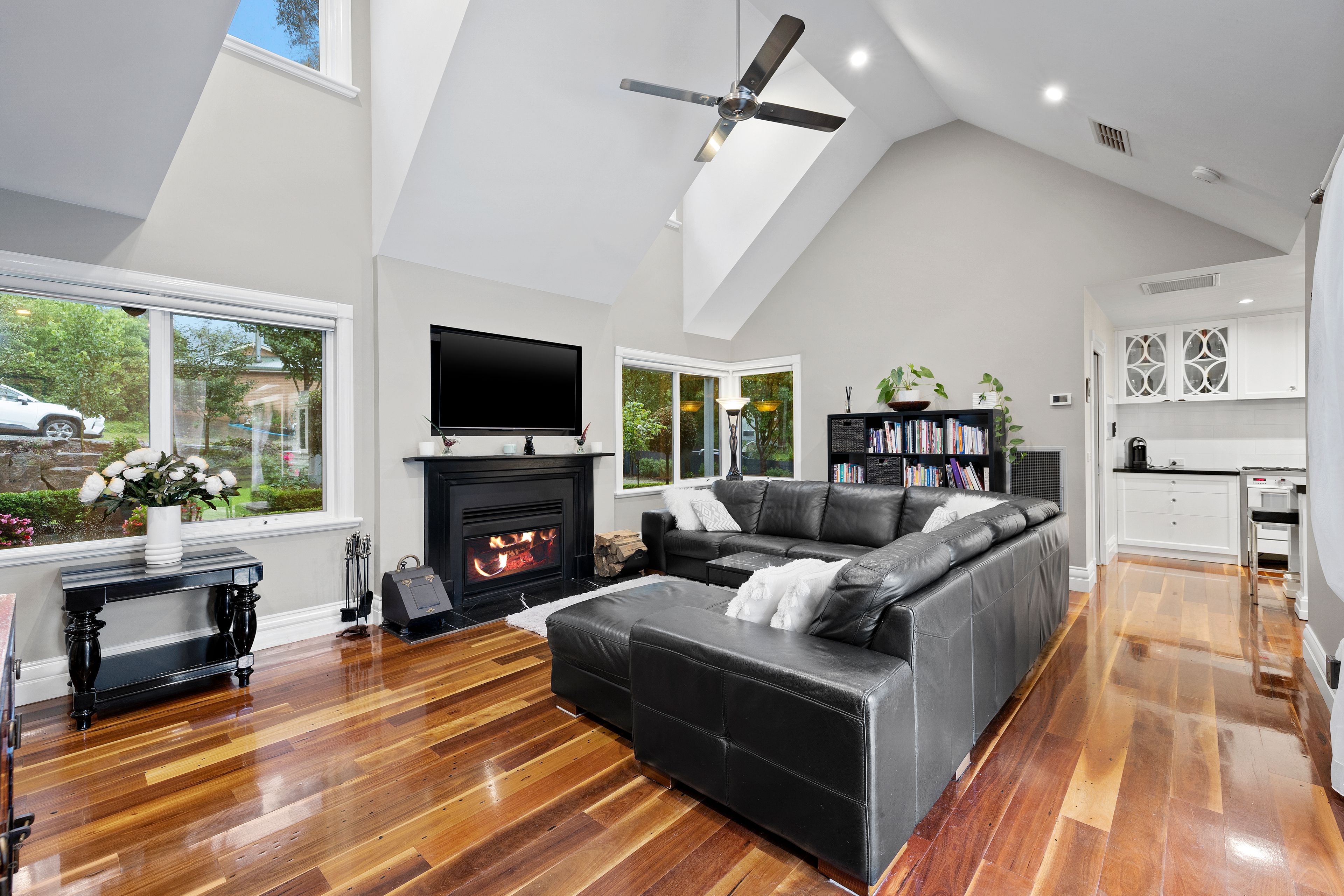 11 Bowen Avenue, The Basin, VIC 3154