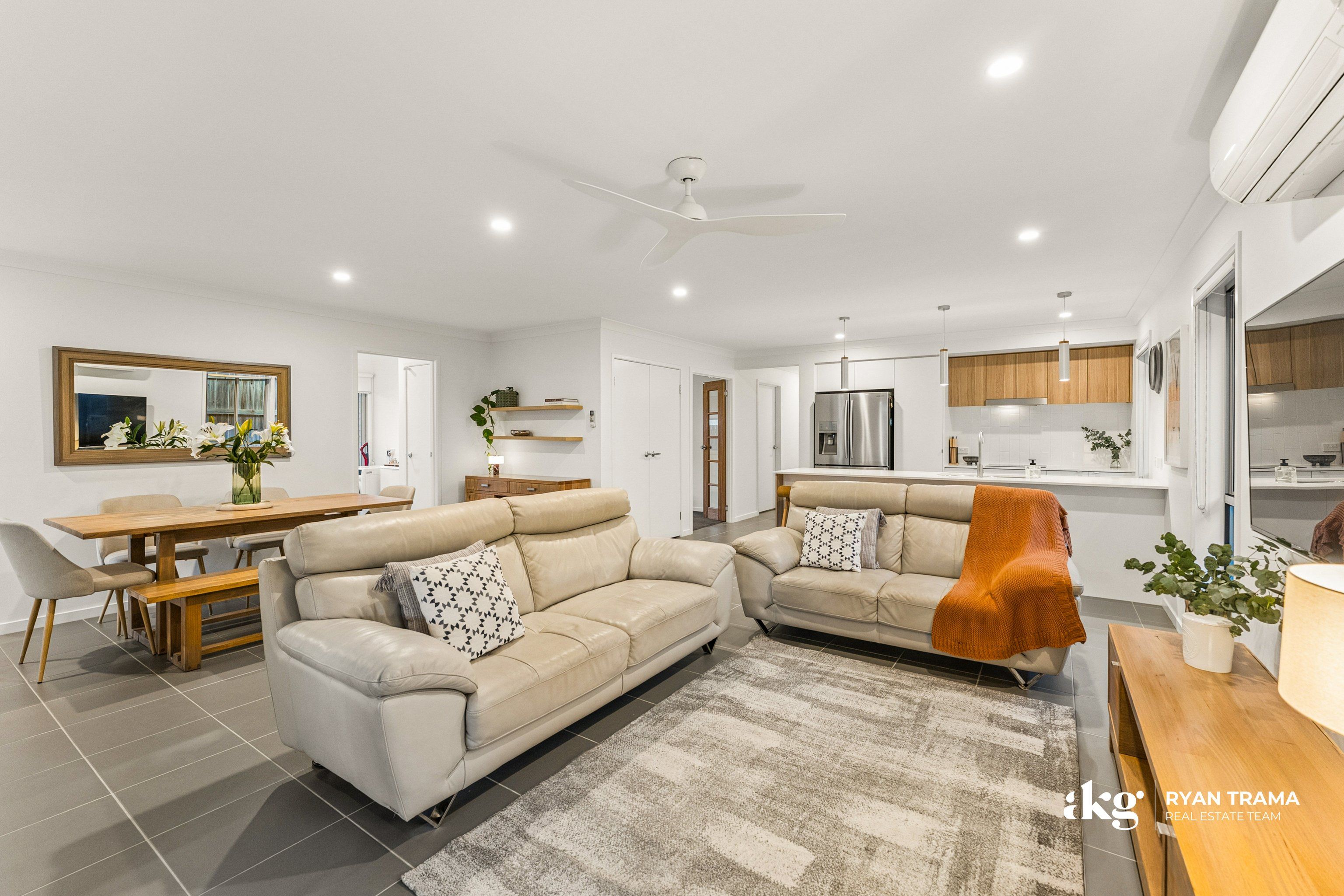 4 Hinkler Way — photo 12 of 30