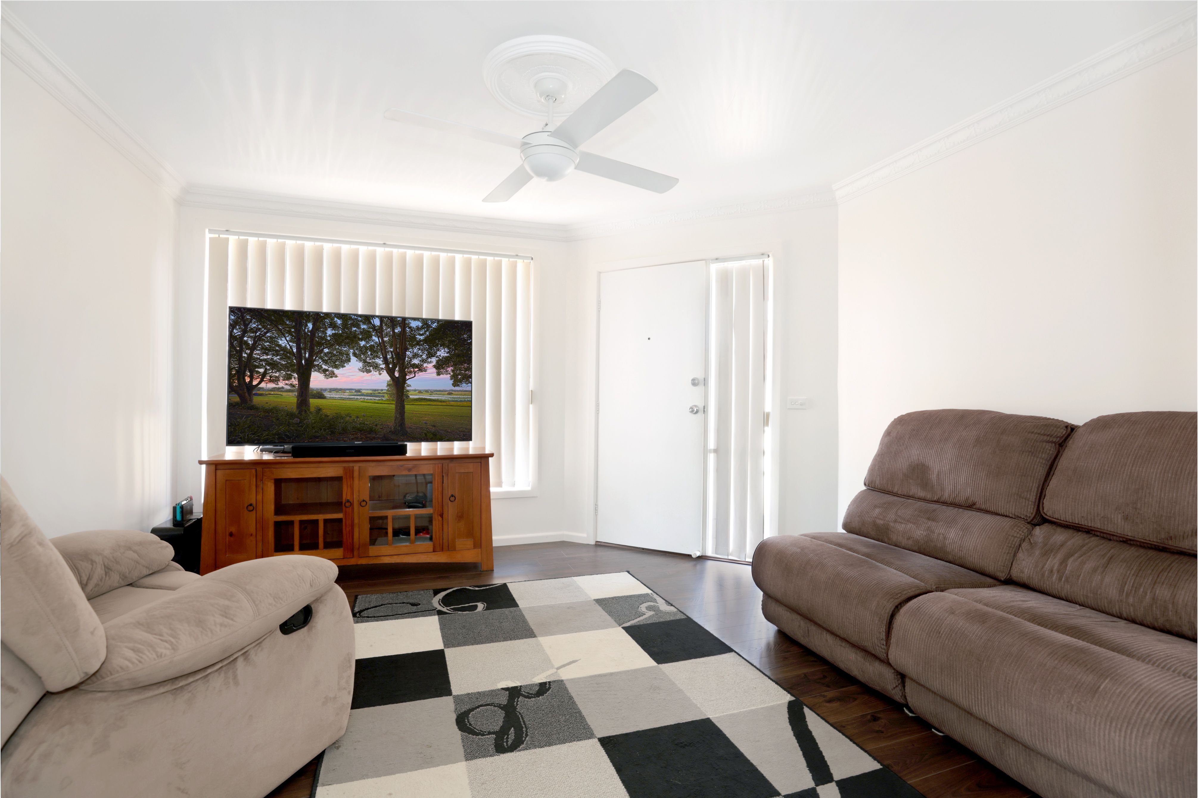 25 Friarbird Crescent, Glenmore Park, NSW 2745