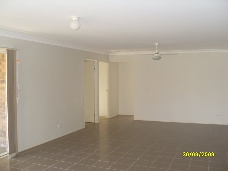 23 Muscari Crescent, Drewvale, QLD 4116