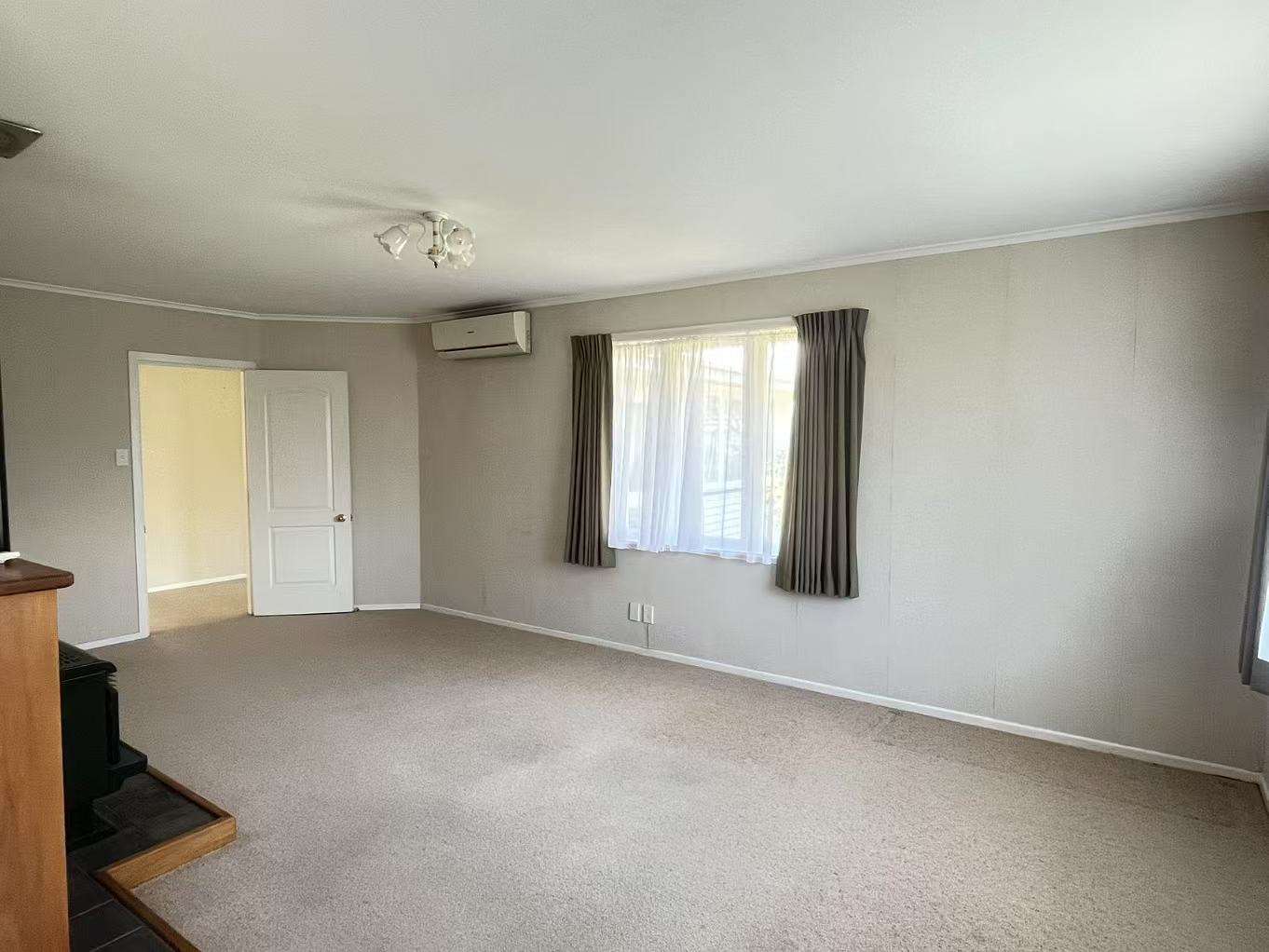 198 Bucklands Beach Road photo 7