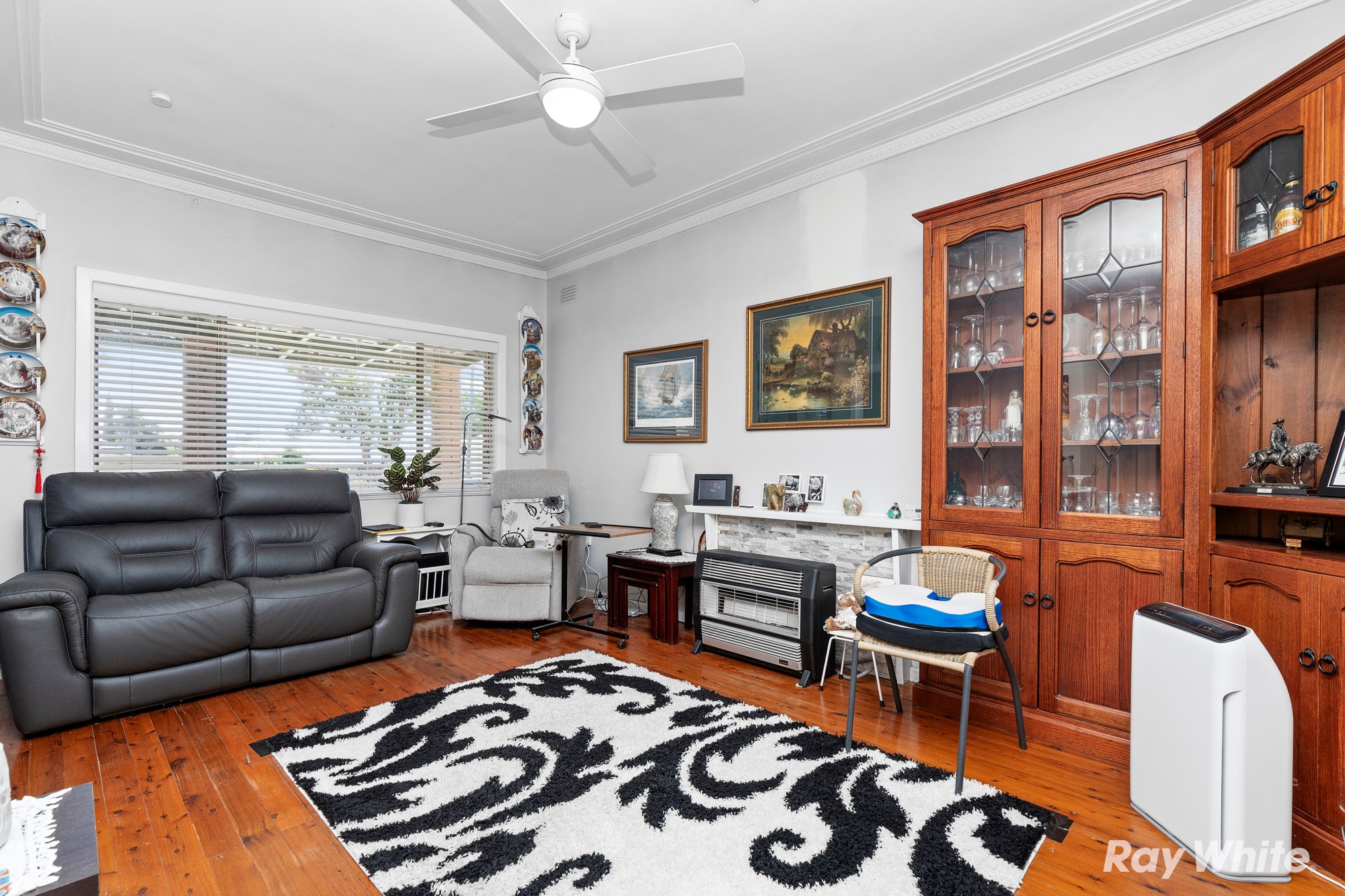 11 Raye Street, Tolland, NSW 2650