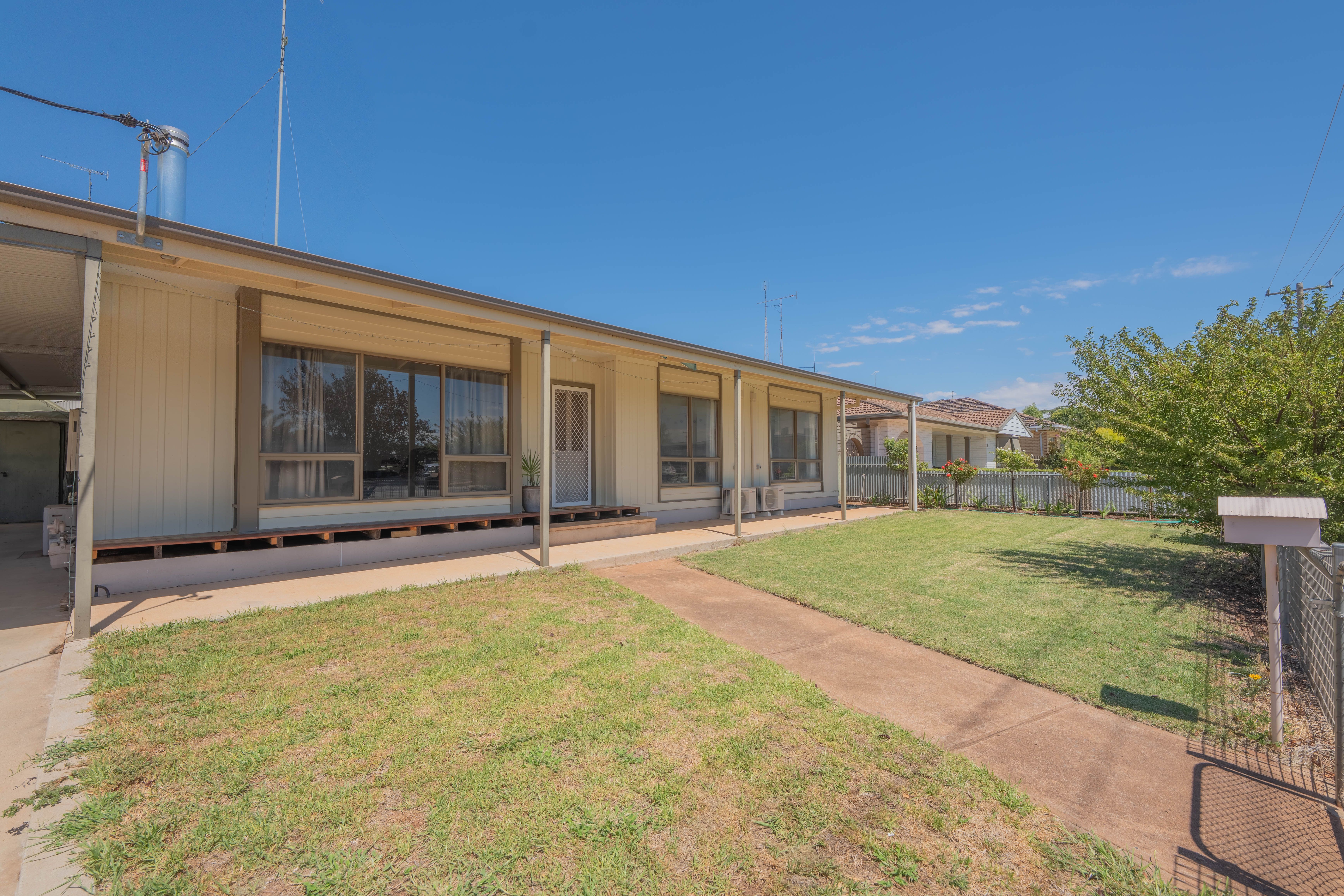 8 North Street, West Wyalong, NSW 2671