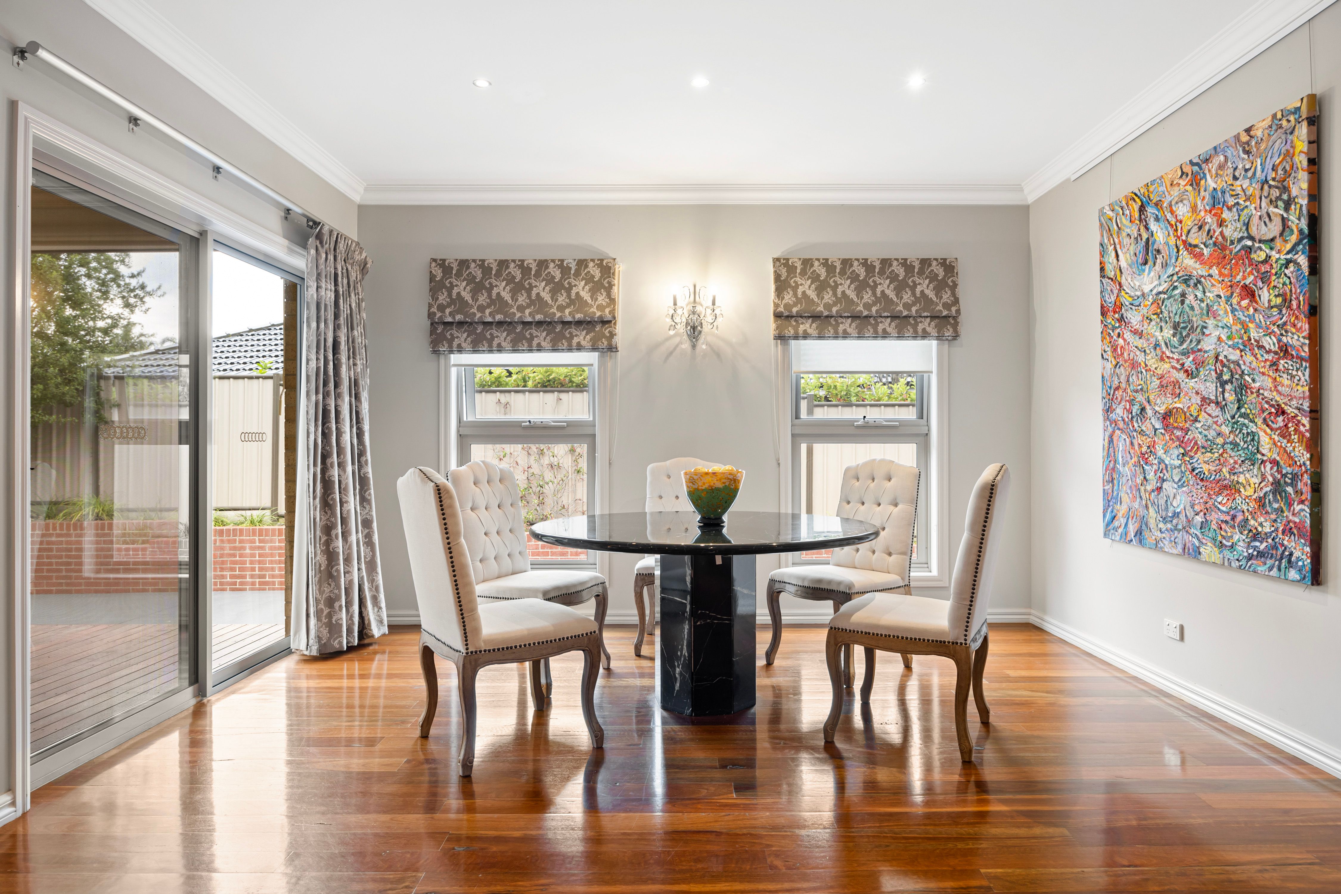 26 Roseberry Avenue — photo 8 of 18