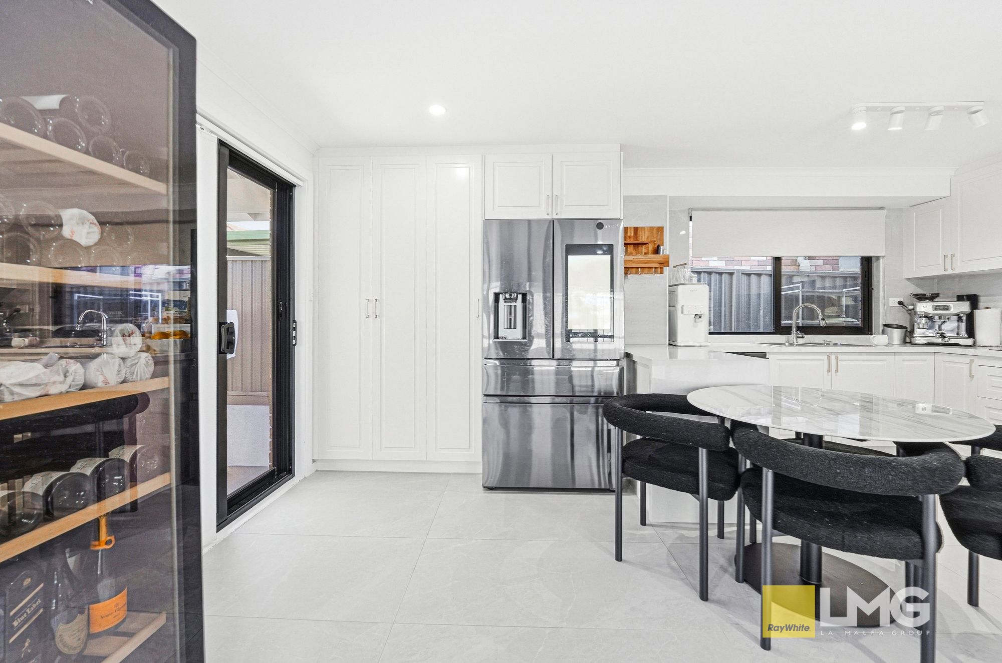 140 Joseph Street — photo 9 of 25