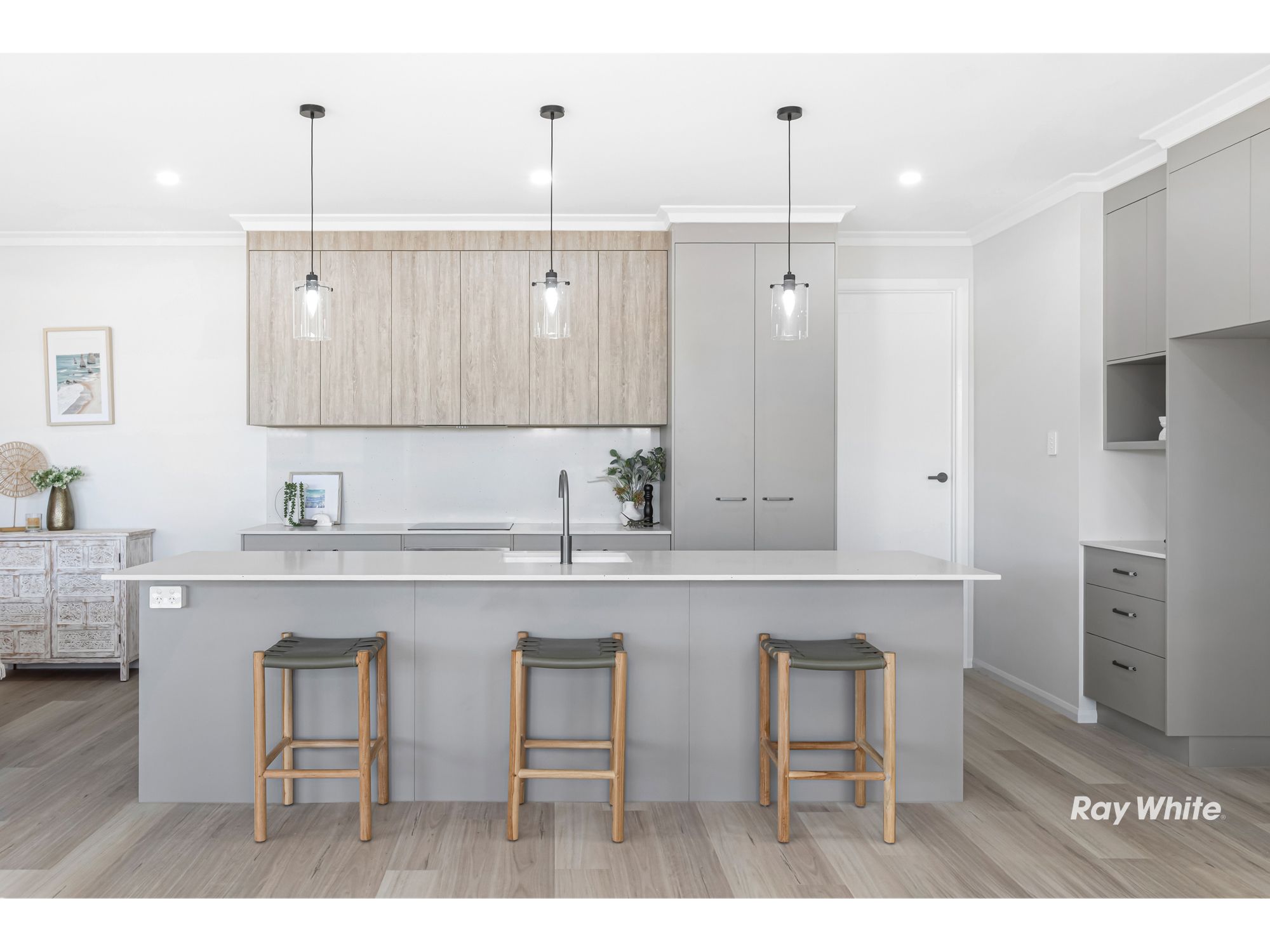 13 Wistari Drive, Hidden Valley, QLD 4703