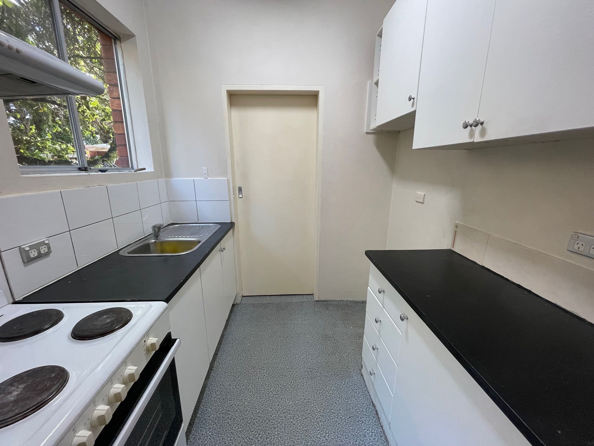 10/37 Villiers Street — photo 3 of 4
