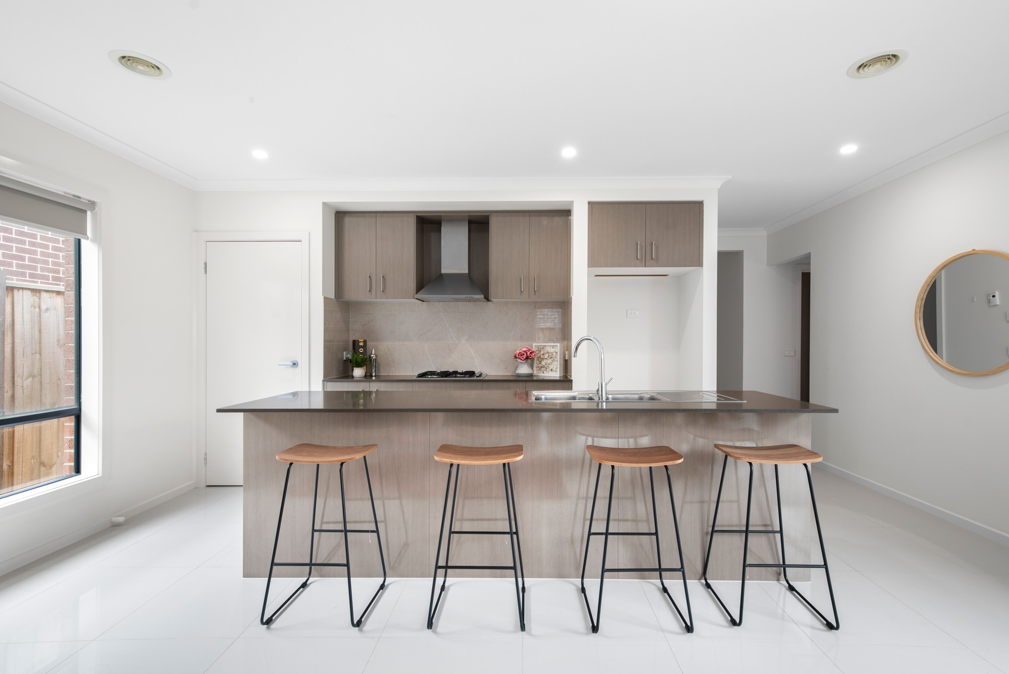 8 Bassett Avenue, Wyndham Vale, VIC 3024