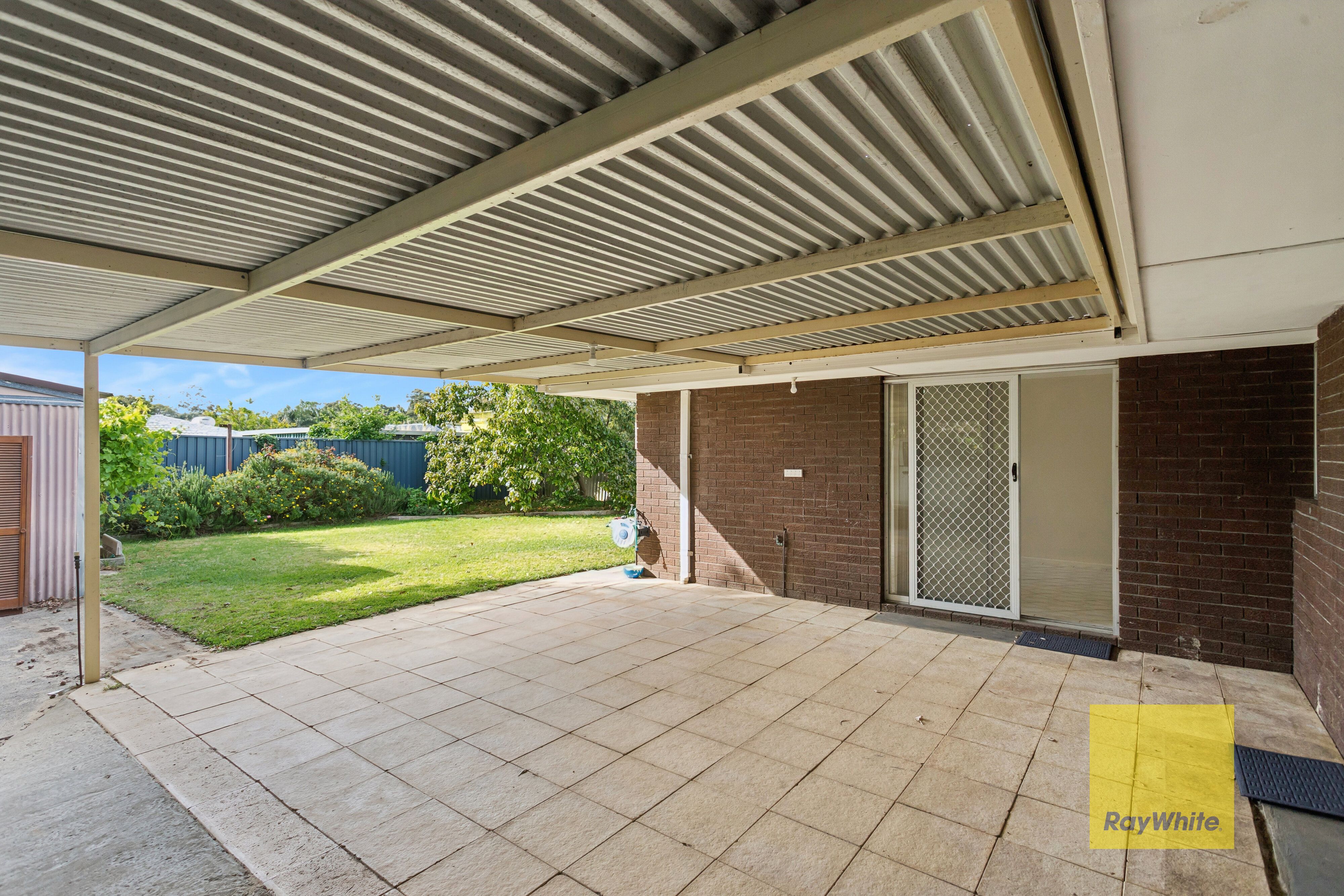 49 Mallee Way , Forrestfield WA 6058