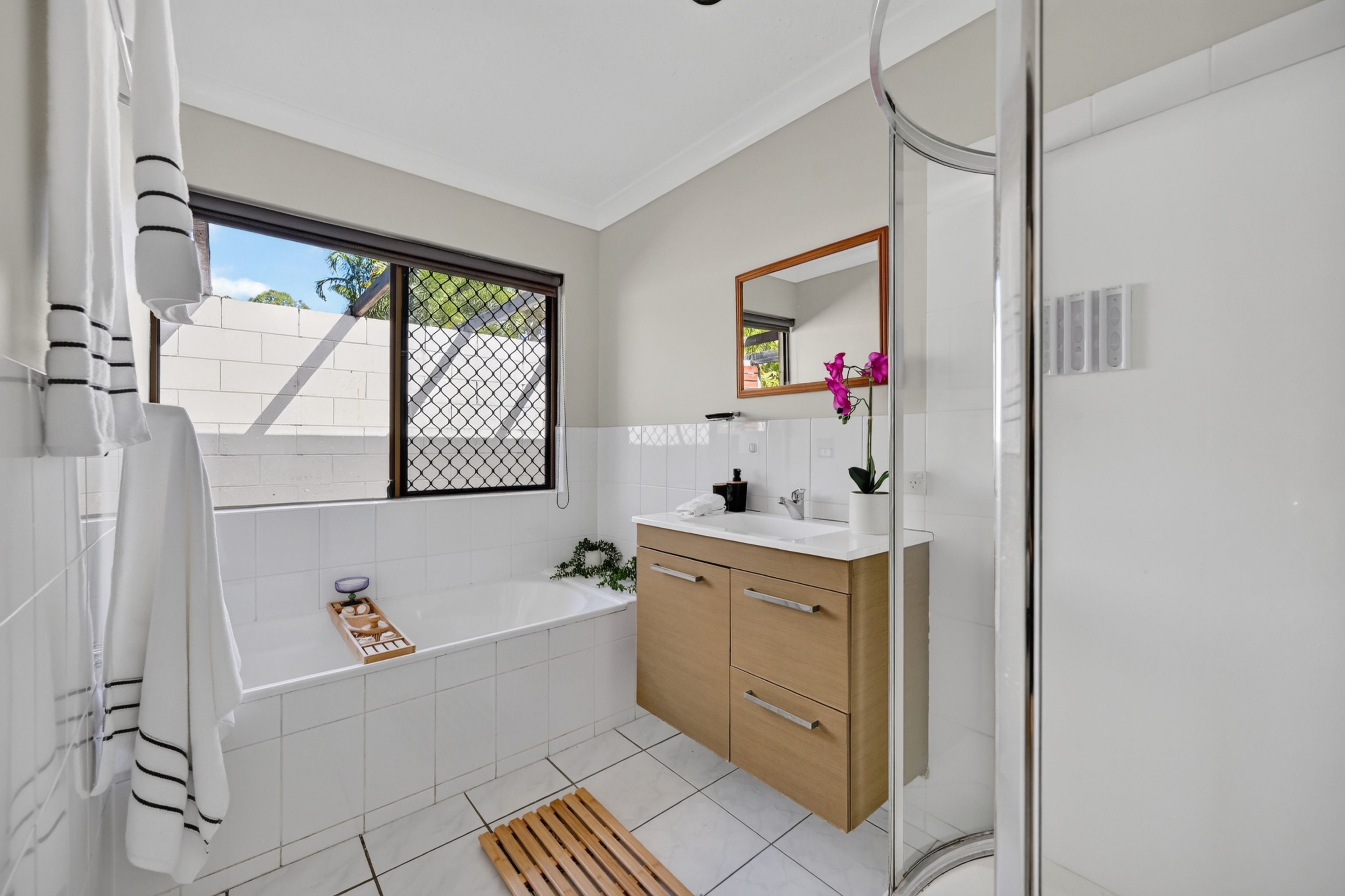 8 Mawson Street — photo 13 of 19