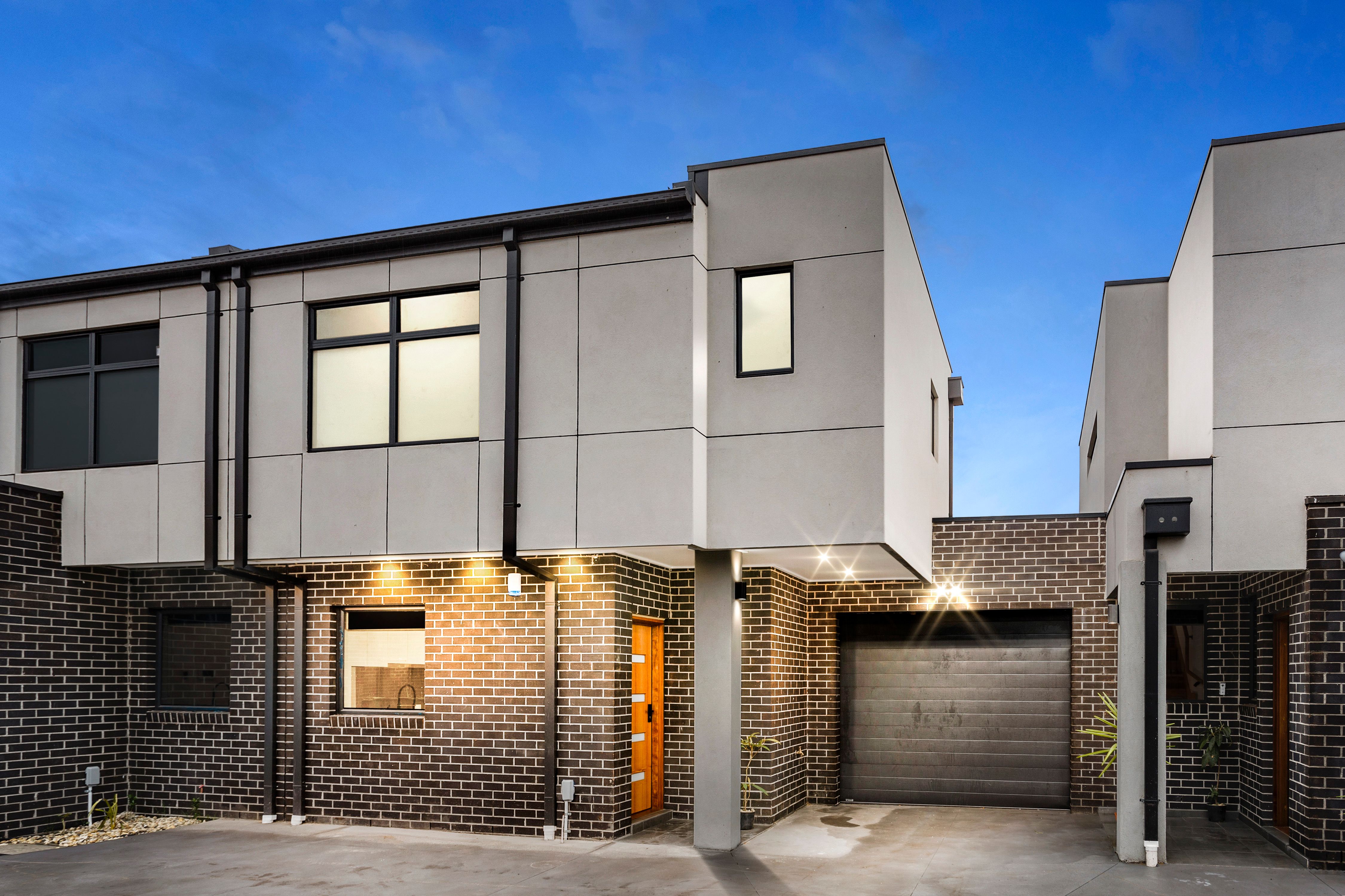 28-30 Tramoo Street, Lalor VIC 3075